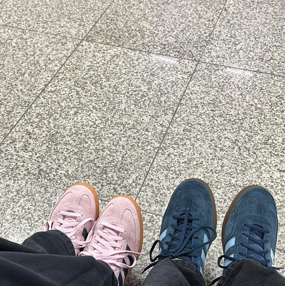 (W) Adidas Spezial Handball Clear Pink 착용 스타일