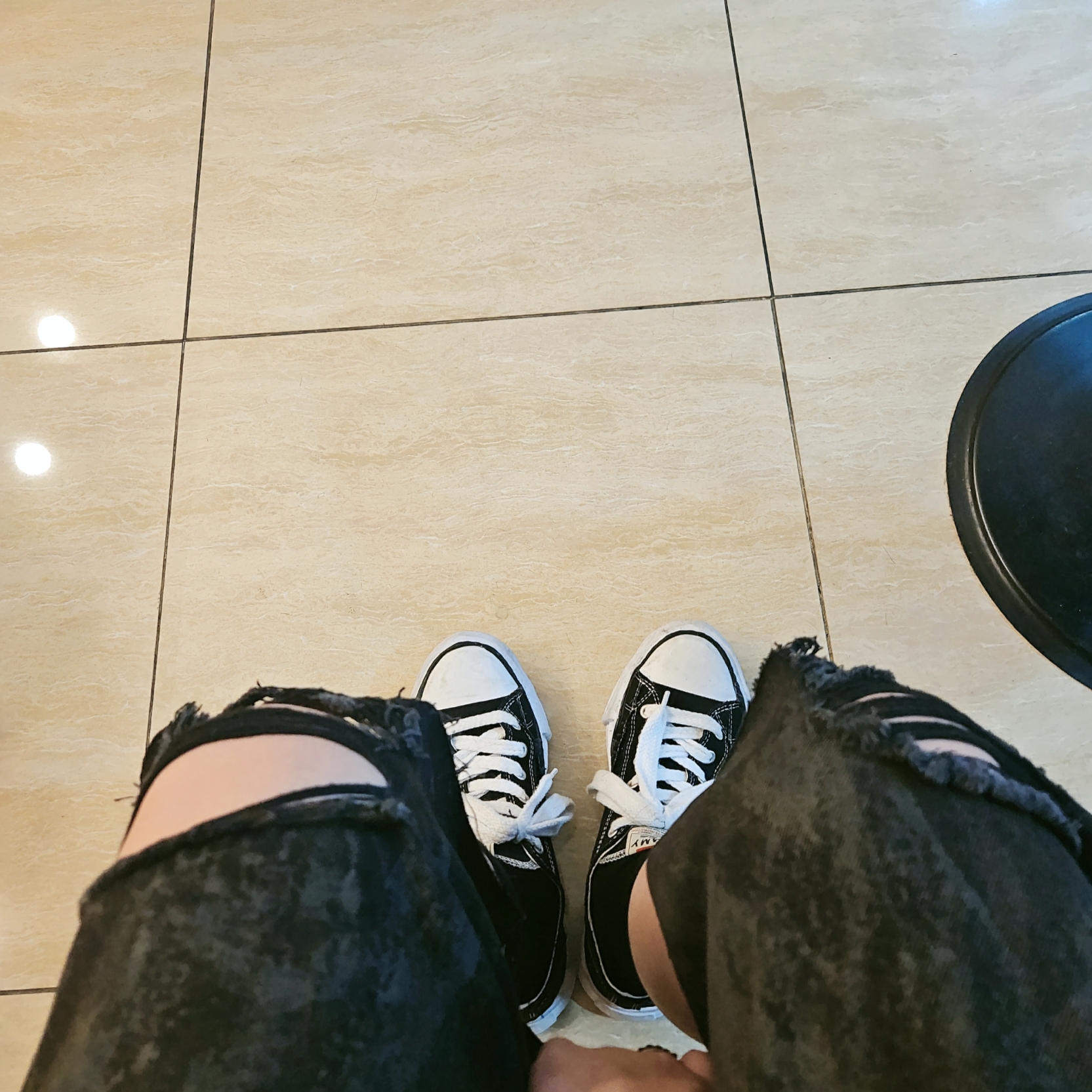 Maison Mihara Yasuhiro Peterson OG Sole Canvas Low Sneakers Black, Project G/R Reworked Bermuda Shorts Black 착용 스타일