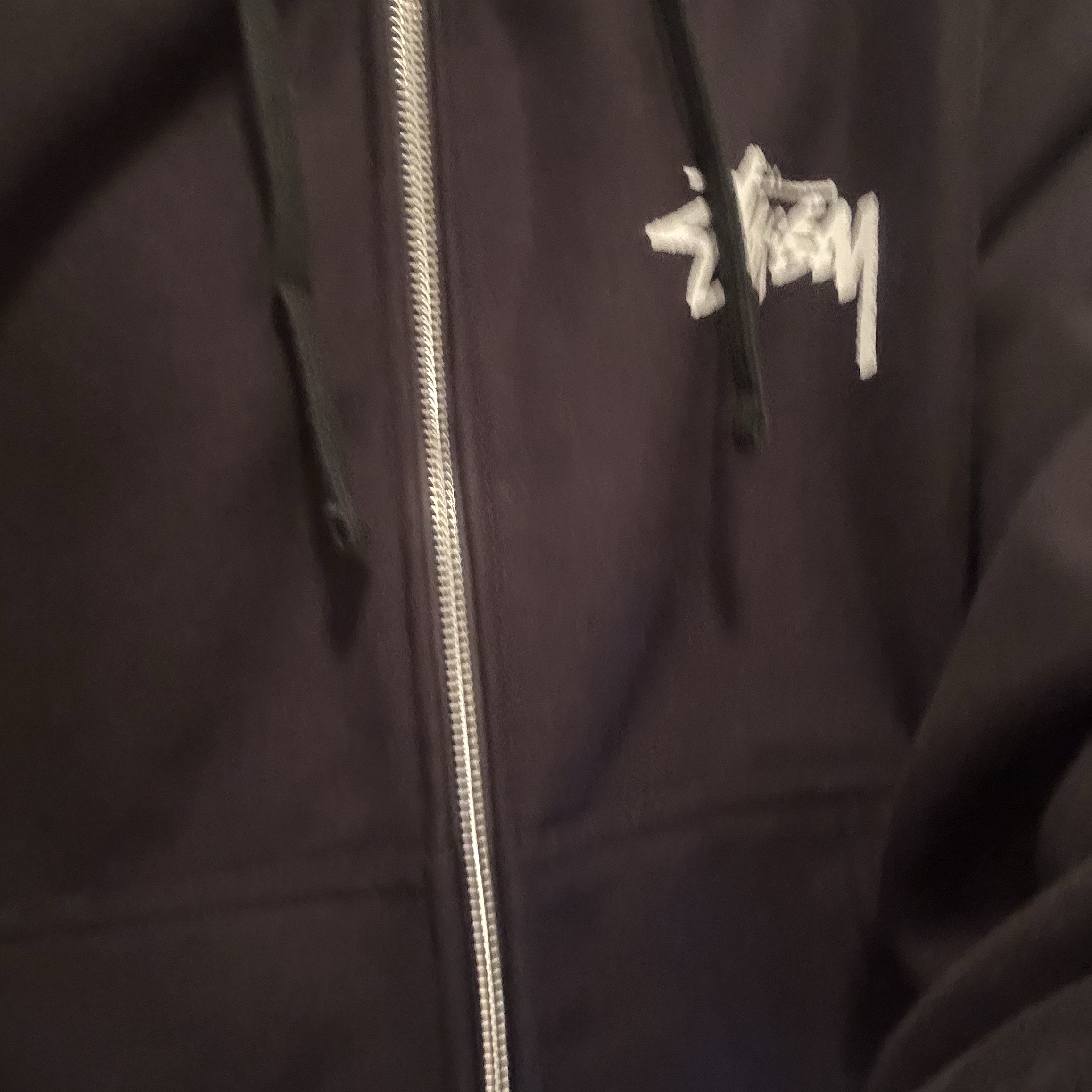 Stussy Sara Zip Hoodie Black, Nike Air Force 1 '07 Low White 착용 스타일 - 2
