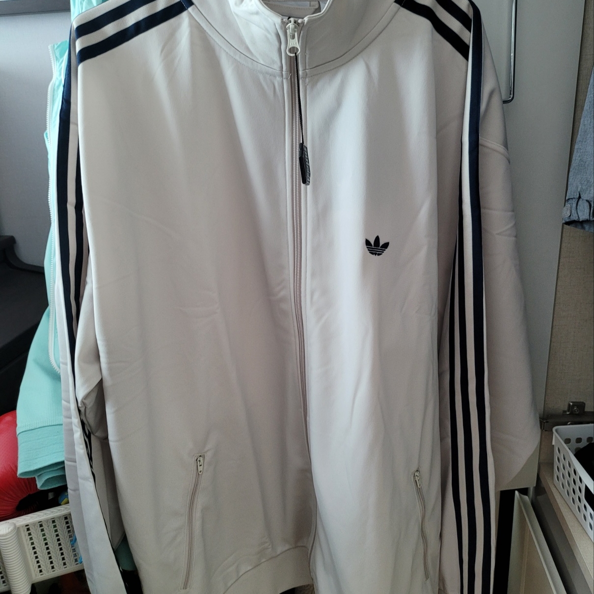 Adidas Originals Beckenbauer Track Top Bliss - KR Sizing 착용 스타일