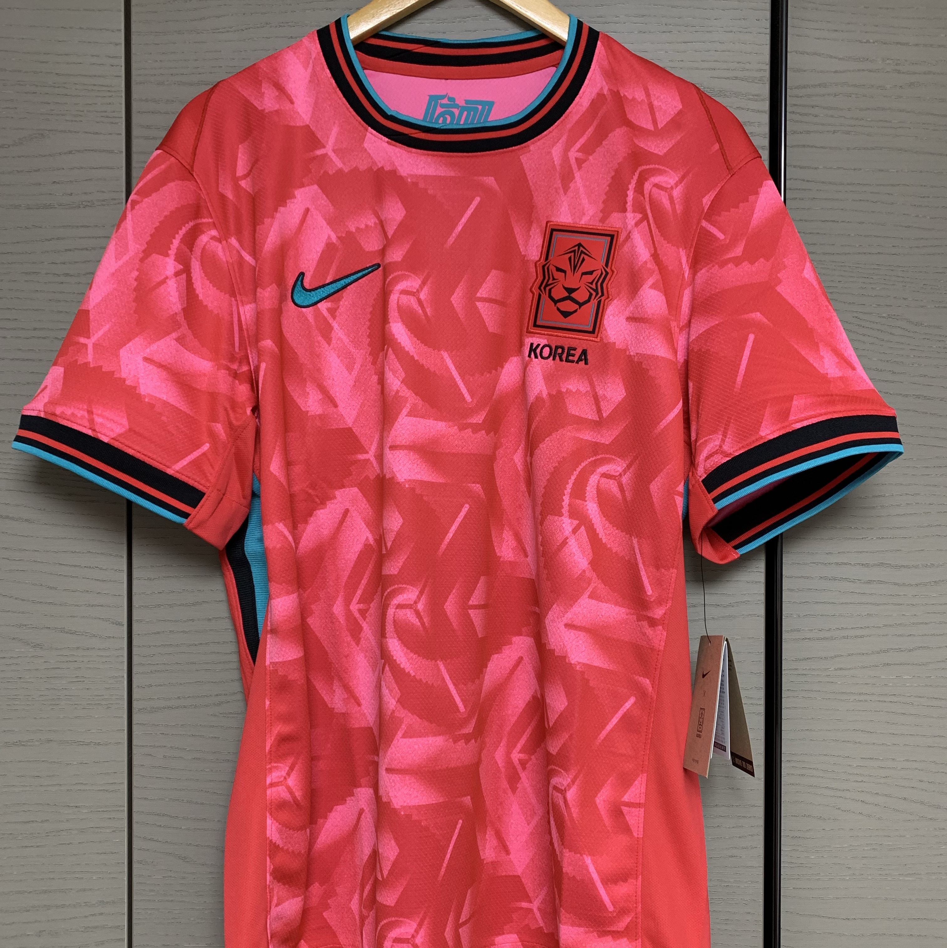 Nike Korea 2023/24 Dri-Fit Stadium Home Replica Jersey Black Global Red - Asia (Non Marking Ver.) 착용 스타일 - 3