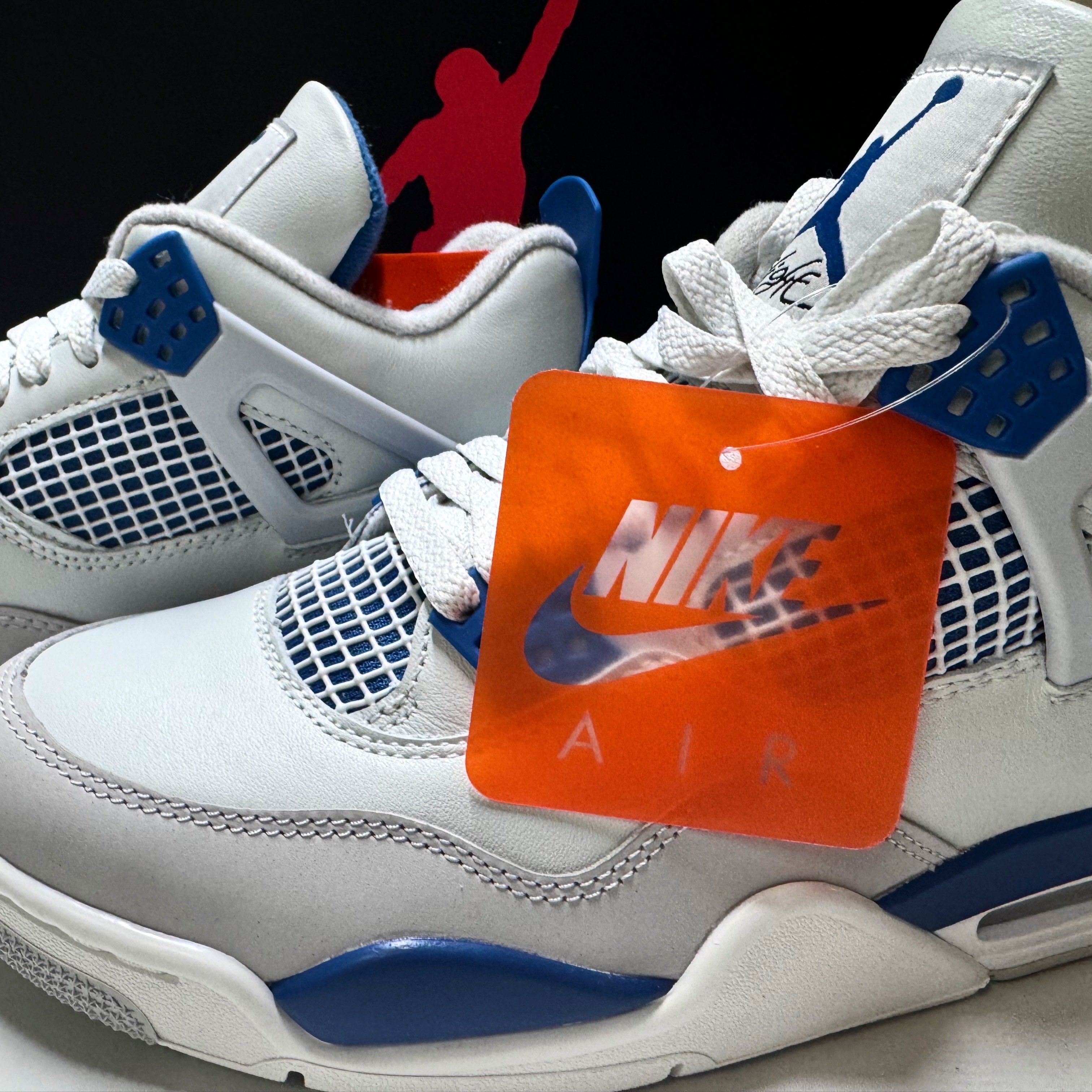 Jordan 4 Retro Industrial Blue 착용 스타일 - 4