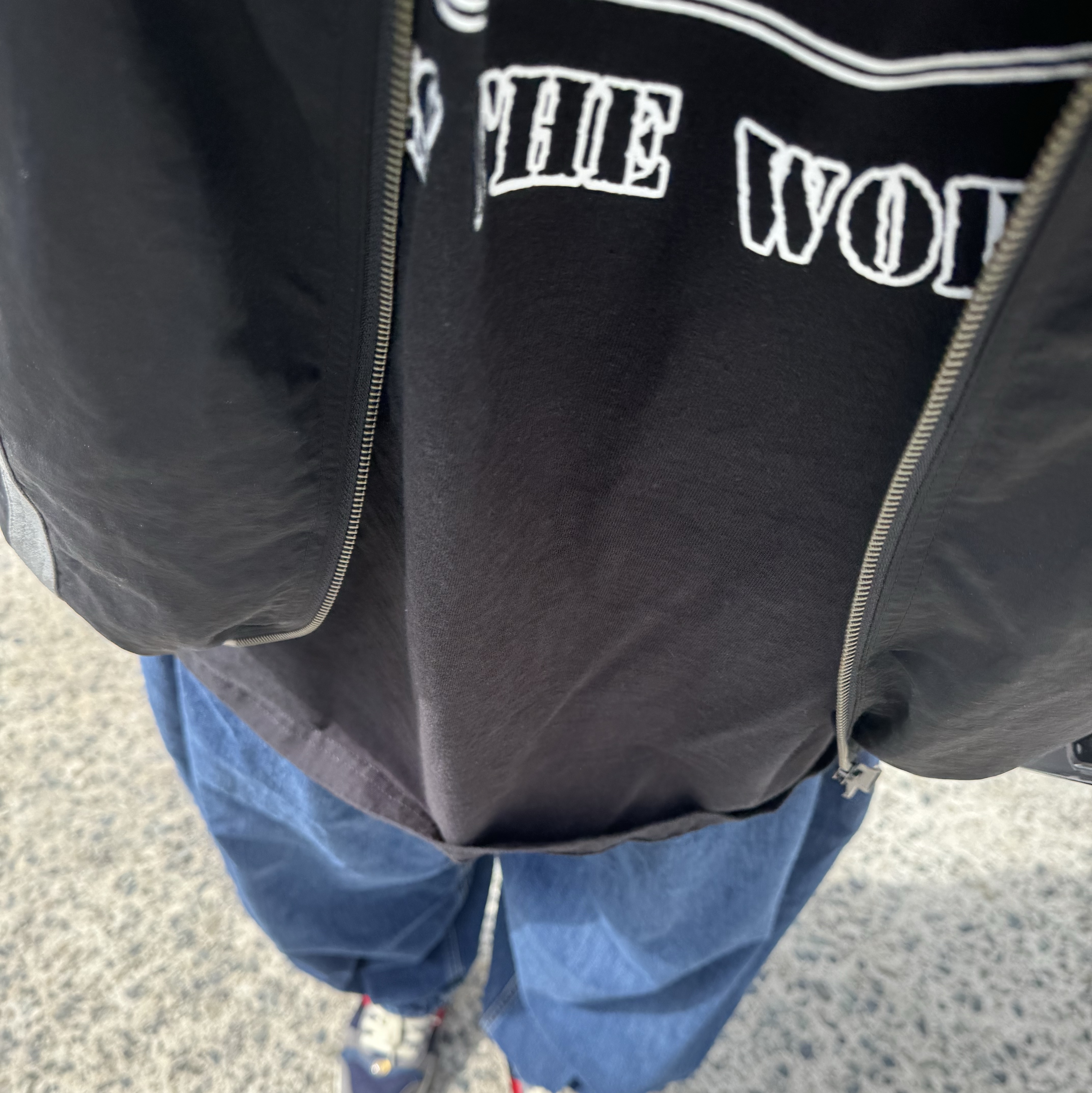 Supreme x Corteiz Rules The World T-Shirt Black - 23FW, Zara x Ader Error Wide Leg Jeans Blue 착용 스타일