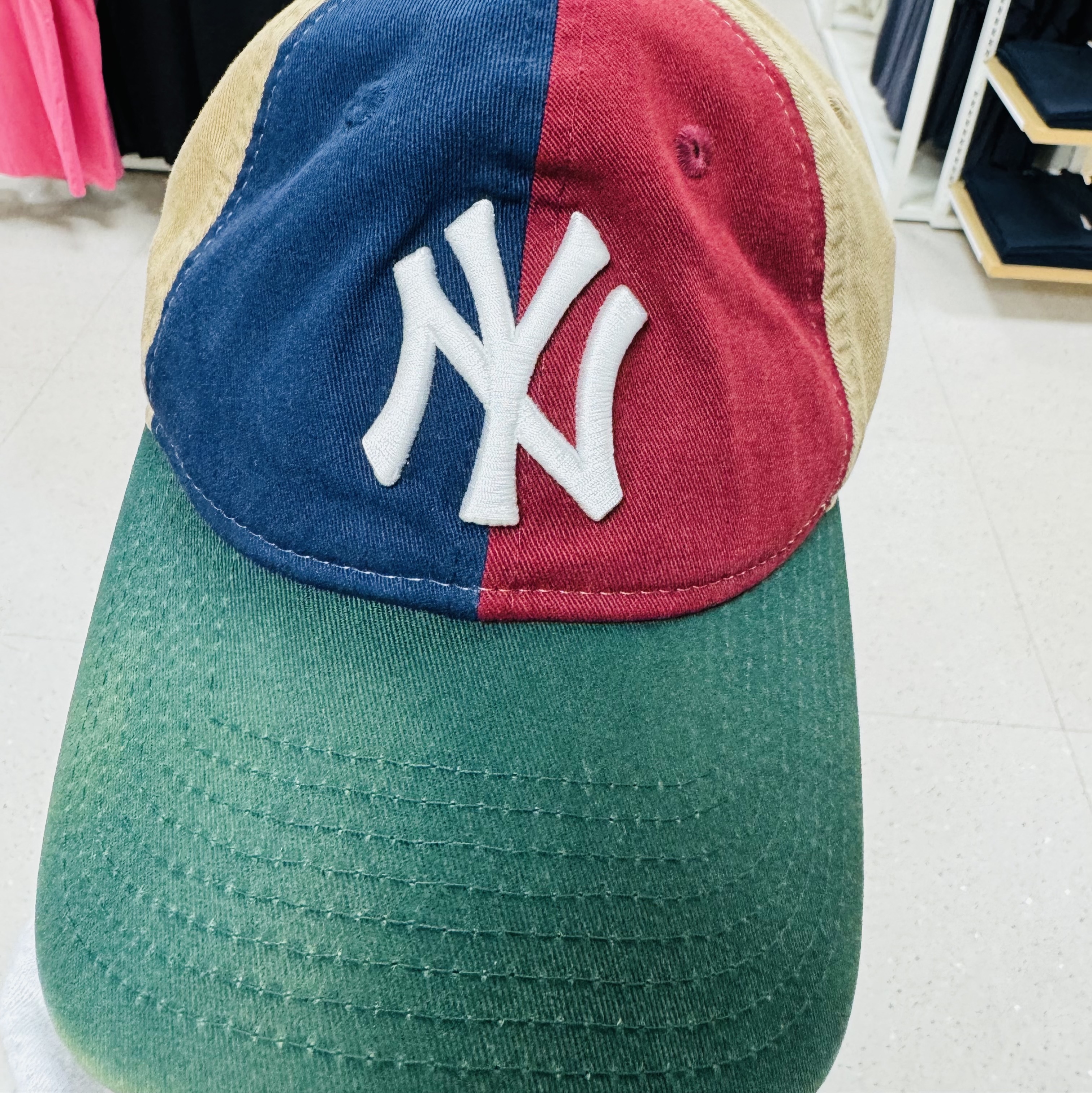 IAB Studio x New Era New York Cap Multi, IAB Studio Long Sleeve Light Gray 착용 스타일 - 3