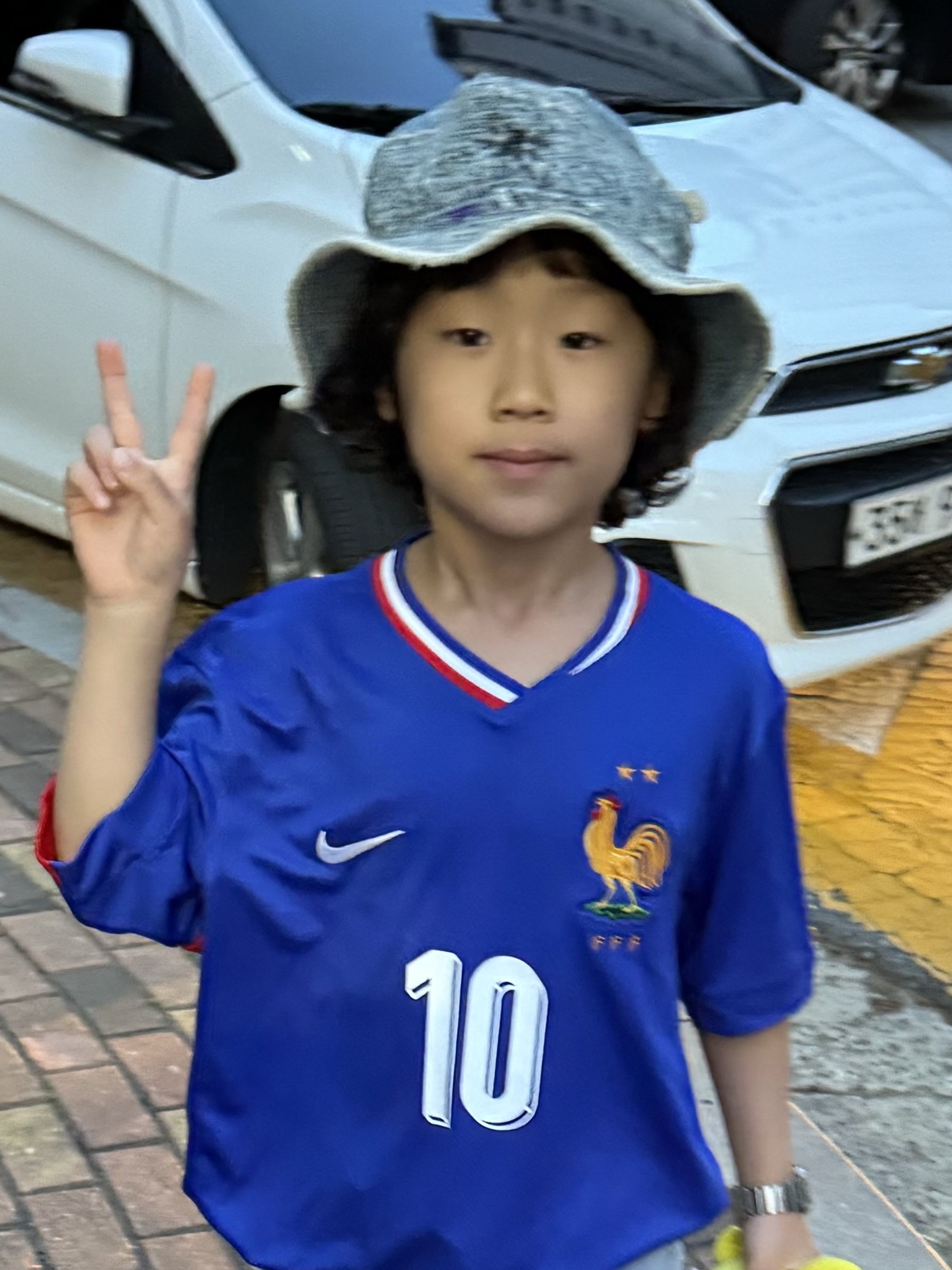 Nike France 2024/25 Dri-Fit Stadium Home Replica Jersey Bright Blue (Non Marking Ver.), (PS) Nike x Medicom Toy SB Dunk Low BE@RBRICK 착용 스타일 - 3