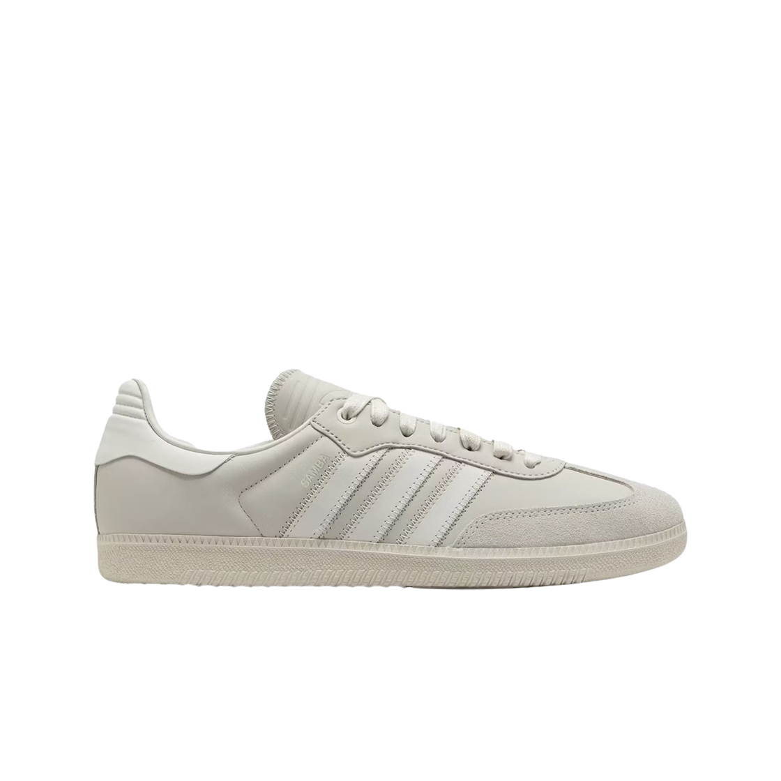 아디다스 x 퍼렐 윌리엄스 휴먼레이스 삼바 클라우드 화이트(Adidas x Pharrell Williams Humanrace Samba Cloud White)