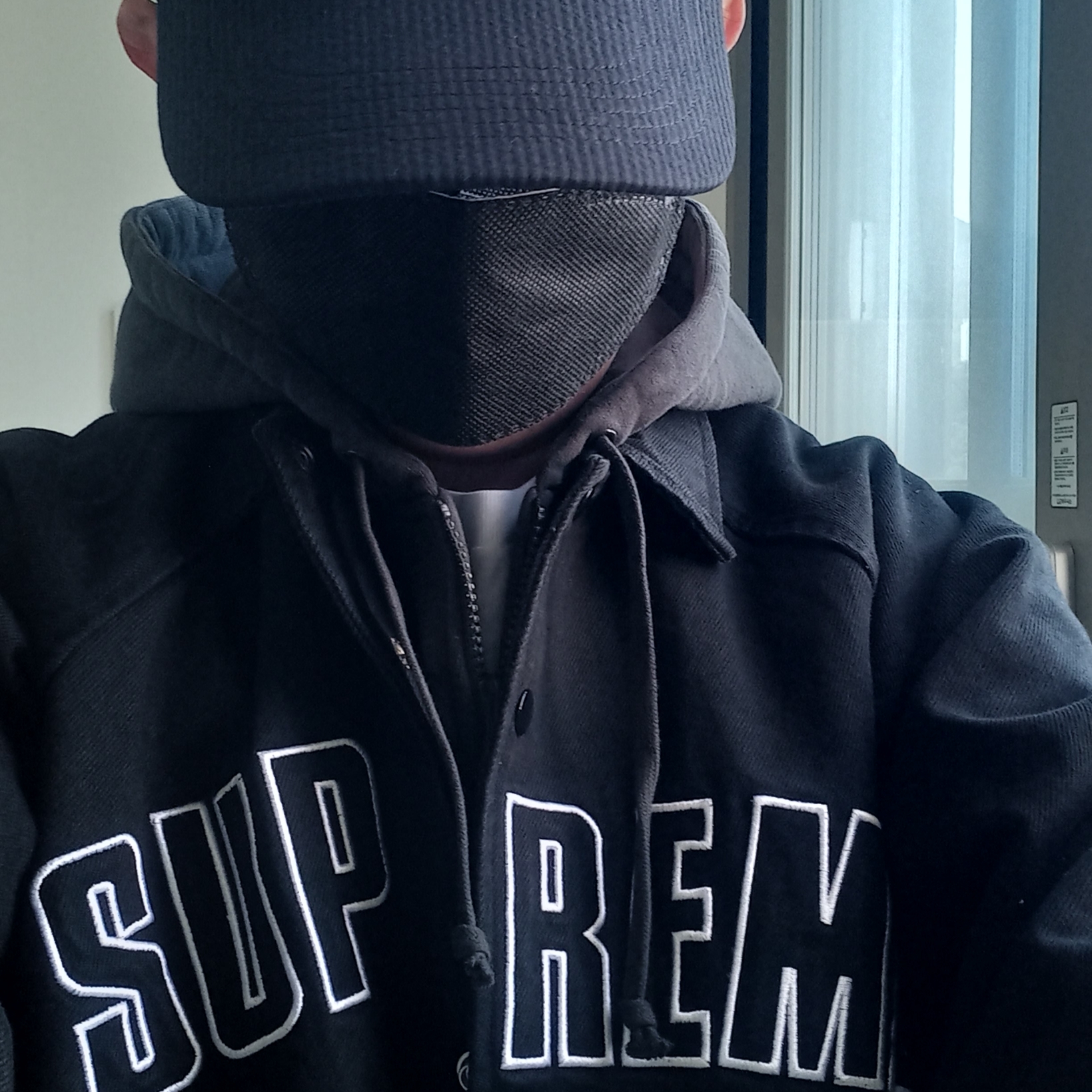 Supreme Seersucker S Logo 6-Panel Black - 24SS, Supreme Box Logo Hooded Sweatshirt Ash Grey - 23FW 착용 스타일 - 2