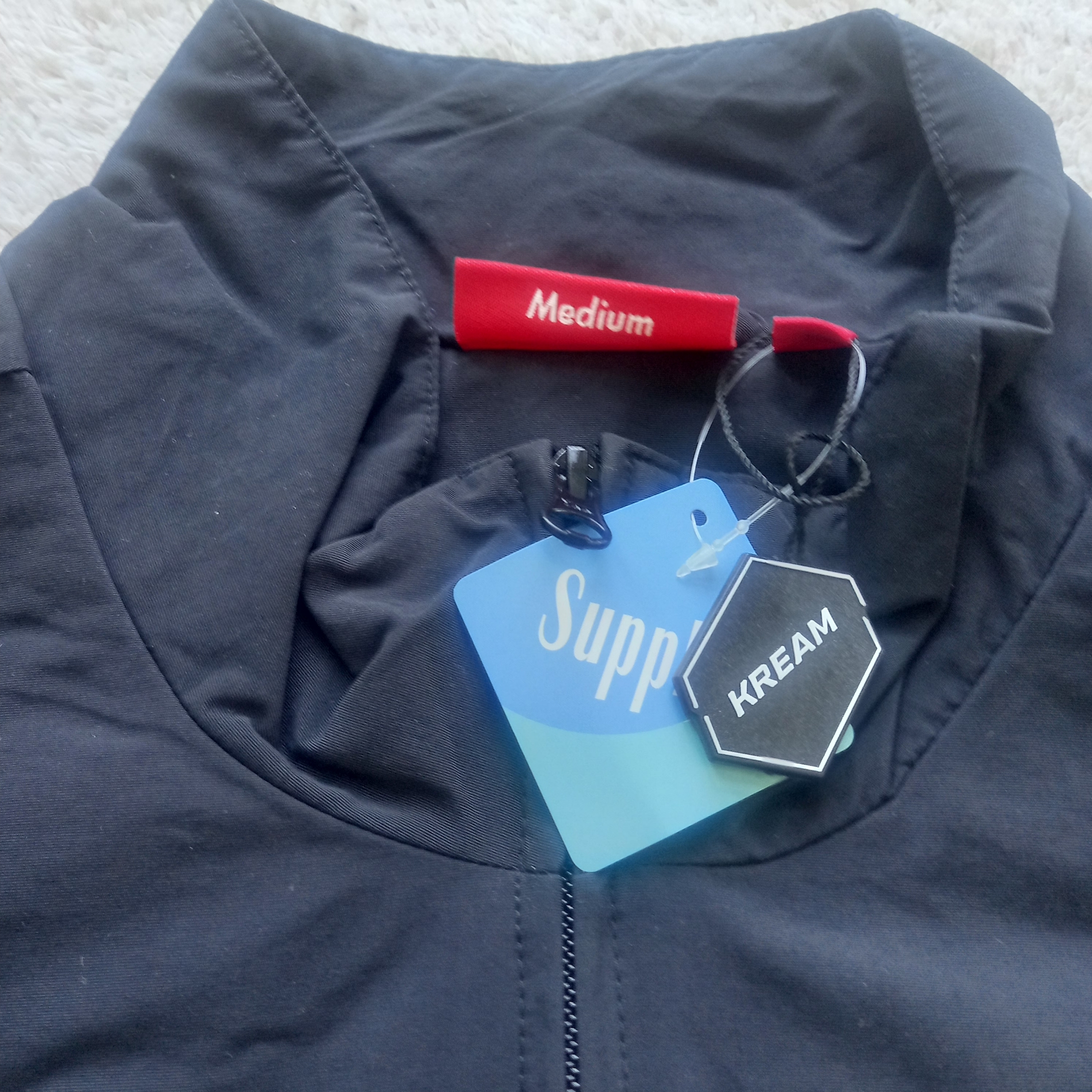 Supreme Curve Track Jacket Black - 24SS 착용 스타일 - 3