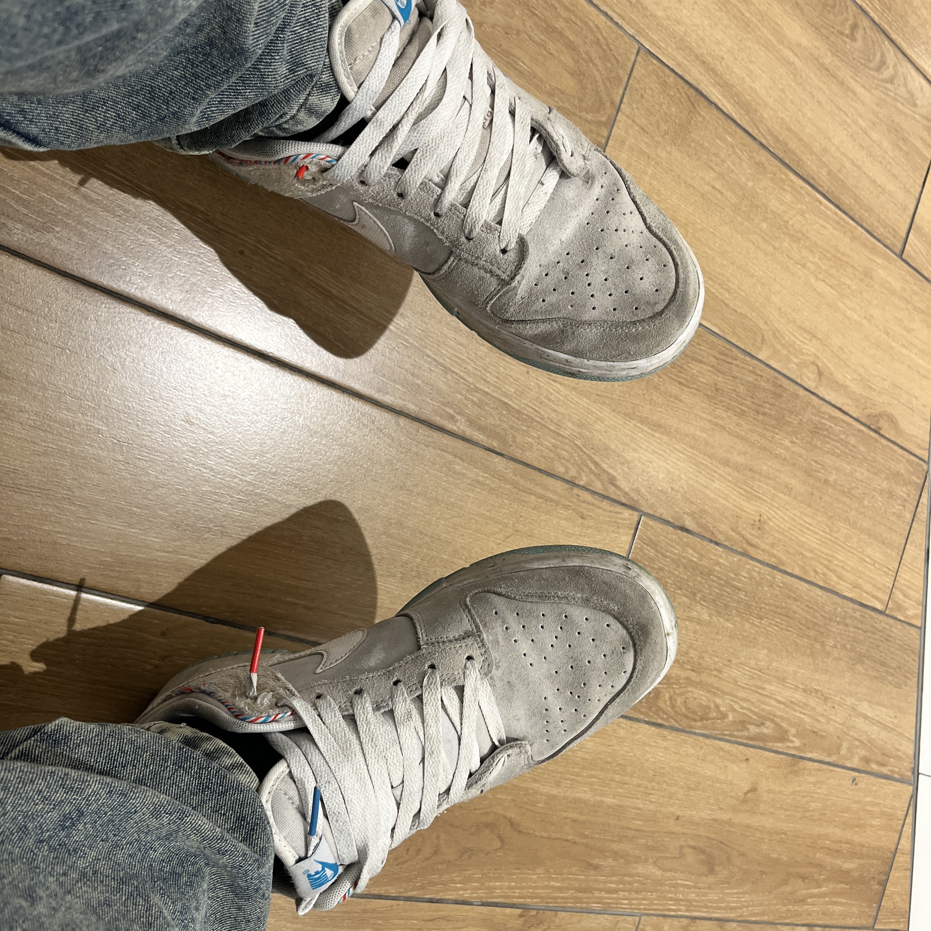 Nike Dunk Low Retro SE Barber Shop Grey 착용 스타일 - 1