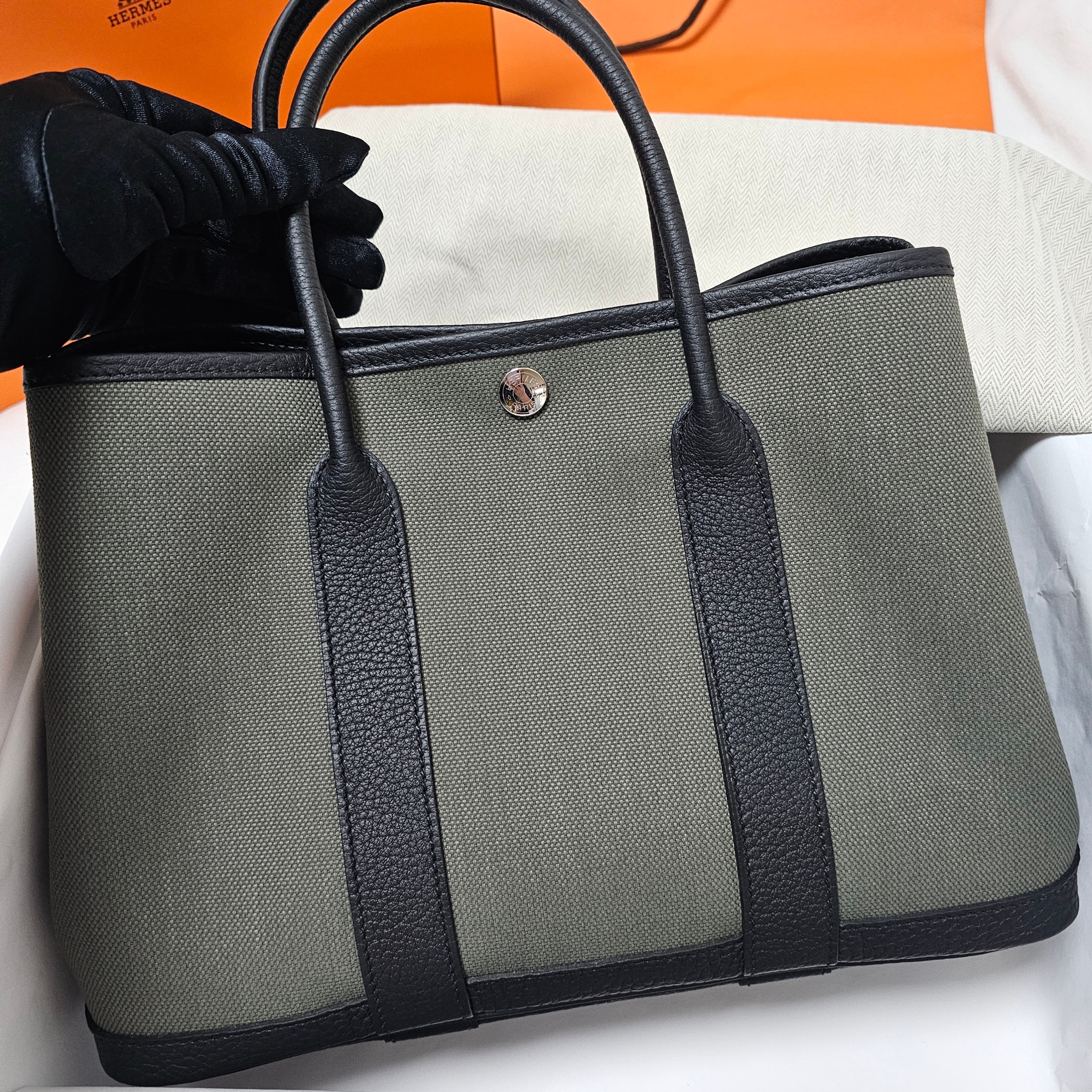 Hermes Garden Party 30 Bag Canvas Negonda & Palladium Vert De Gris Noir 착용 스타일