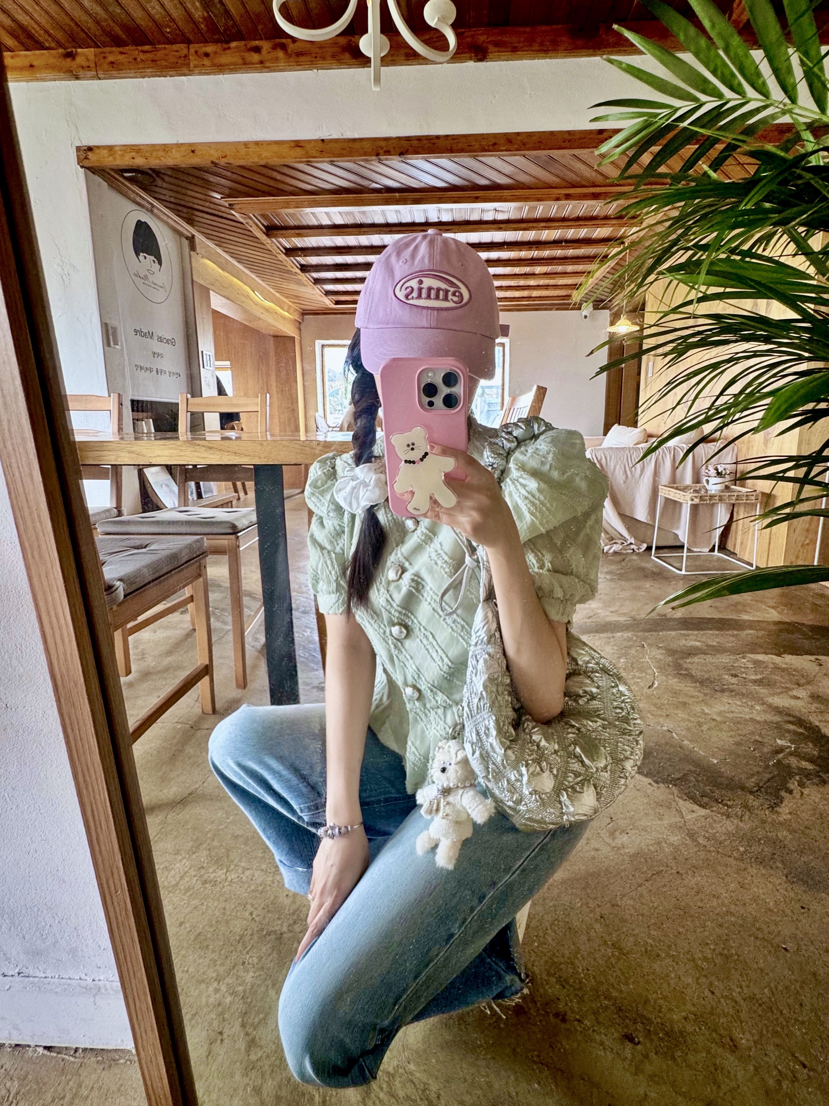 Emis Tone On Tone Wappen Ball Cap Light Purple, Carlyn Cozy Glaze Silver_H73109010S 착용 스타일 - 2