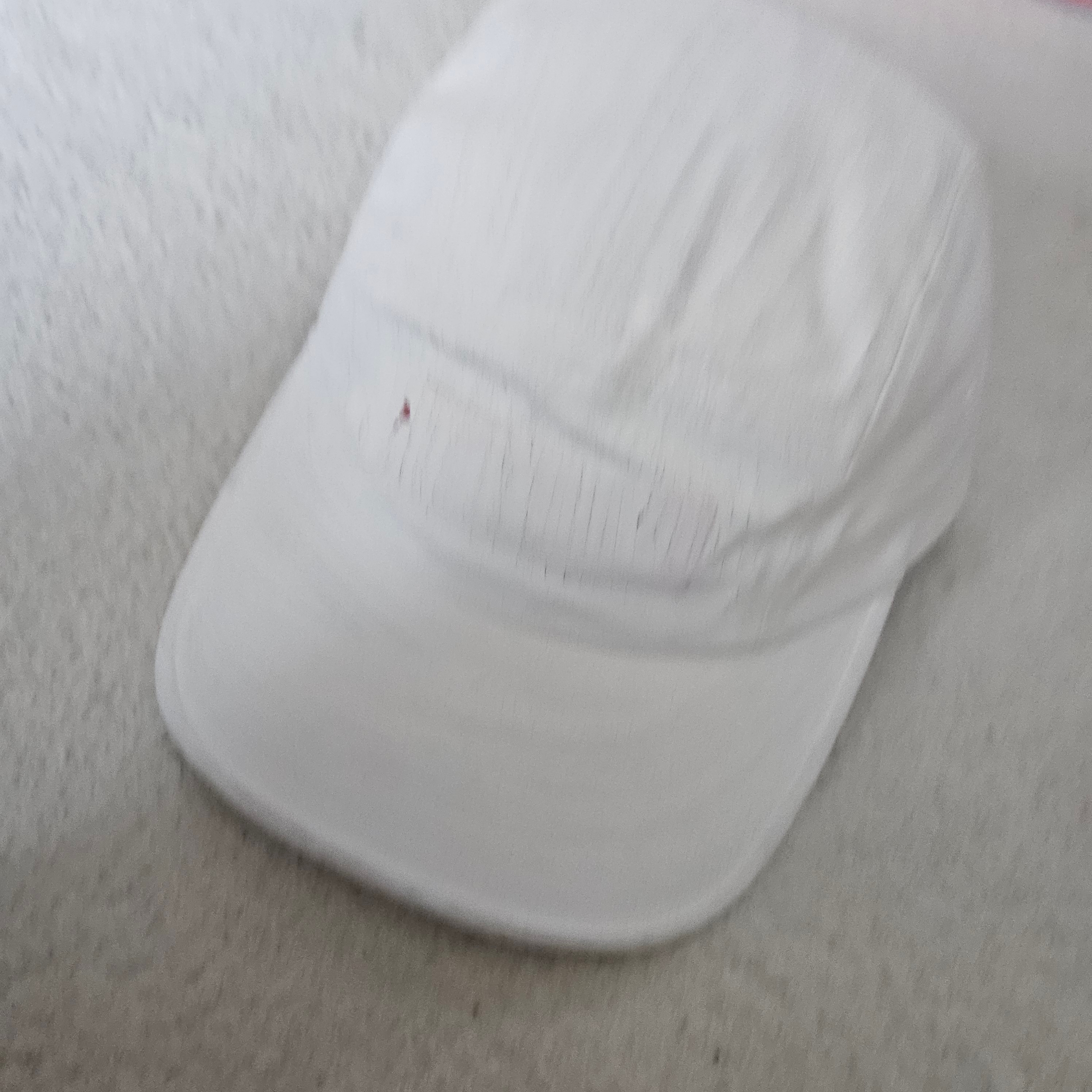 Supreme x MM6 Maison Margiela Painted Camp Cap White - 24SS, Oakley Eye Jacket Redux Matte Black Frame Prizm Grey Lenses High Bridge Fit 착용 스타일 - 2