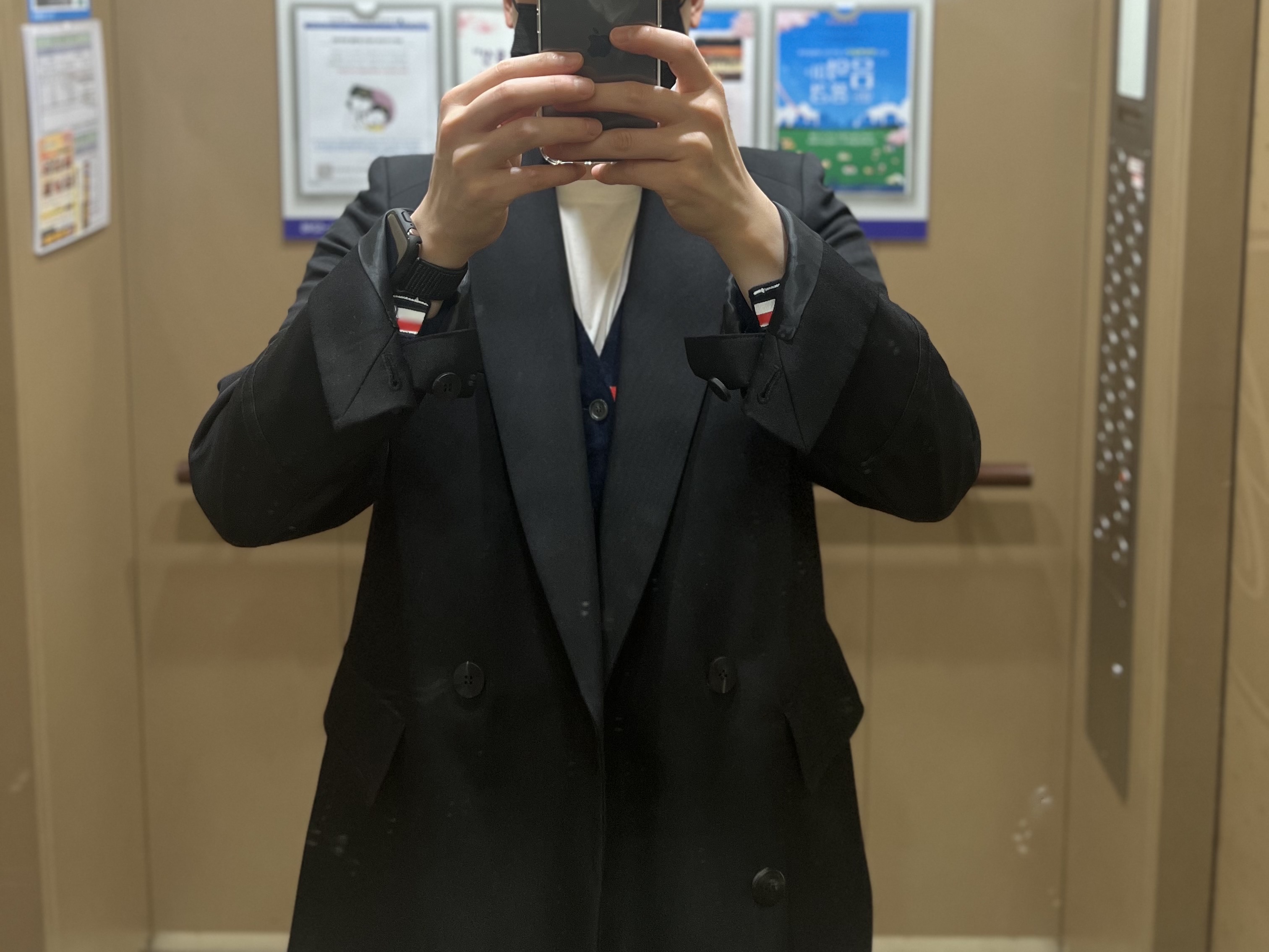 Thom Browne Cashmere 4-Bar Cardigan Navy, Wooyoungmi Wool Double Jacket Black - 23FW 착용 스타일