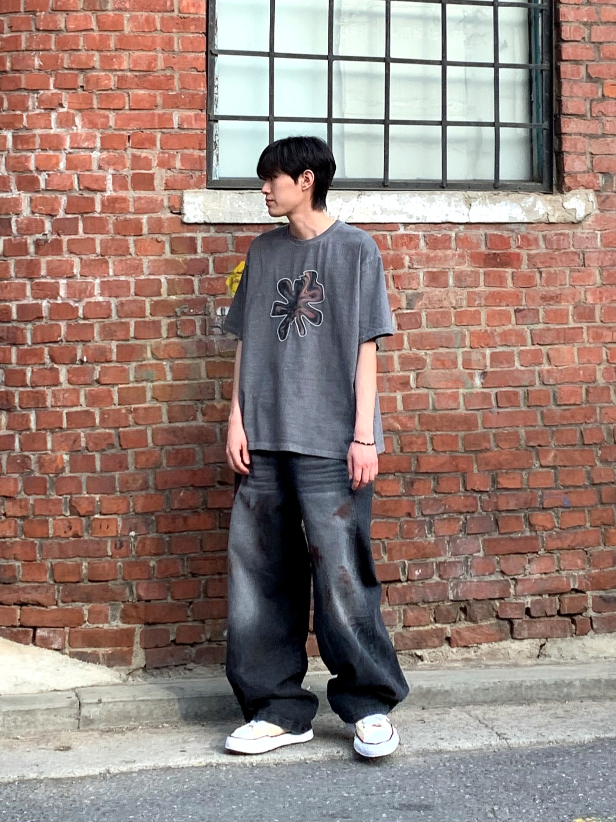 Maison Mihara Yasuhiro Peterson OG Sole Canvas Low-top Sneakers Natural 착용 스타일 - 2