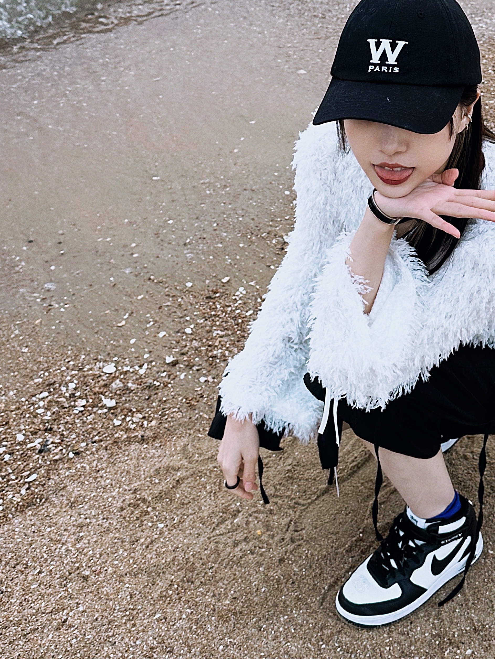 Wooyoungmi W Patch Ball Cap Black - 23SS, Nike x Stussy Air Force 1 '07 Mid SP Black and Light Bone 착용 스타일 - 3
