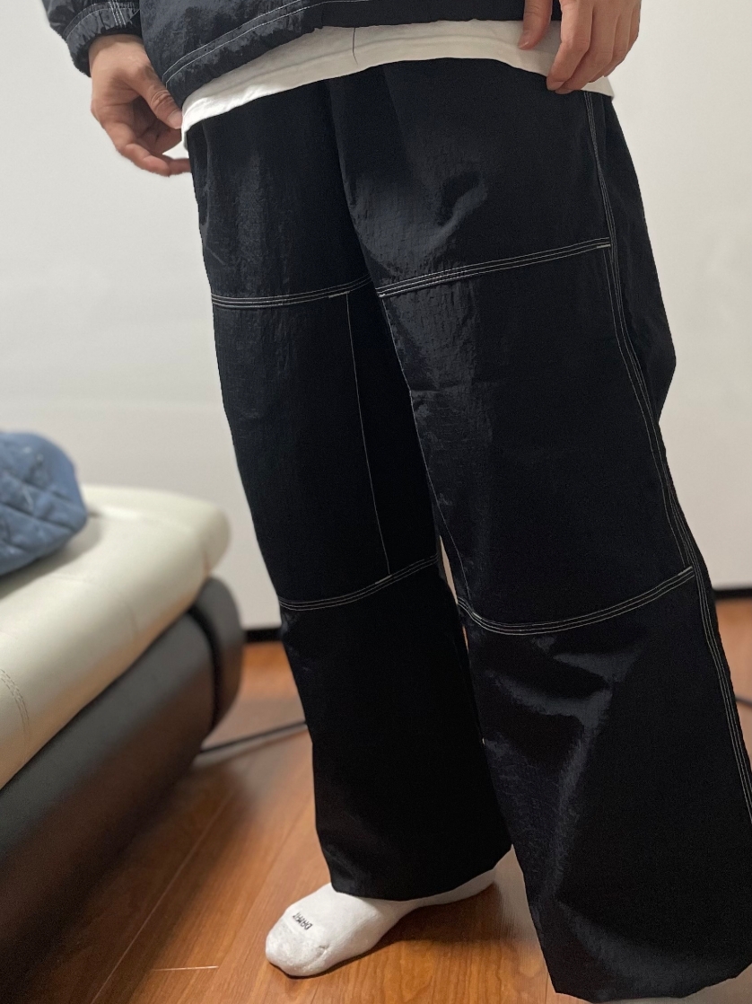 Supreme x Nike Ripstop Track Pants Black - 24SS 착용 스타일 - 1