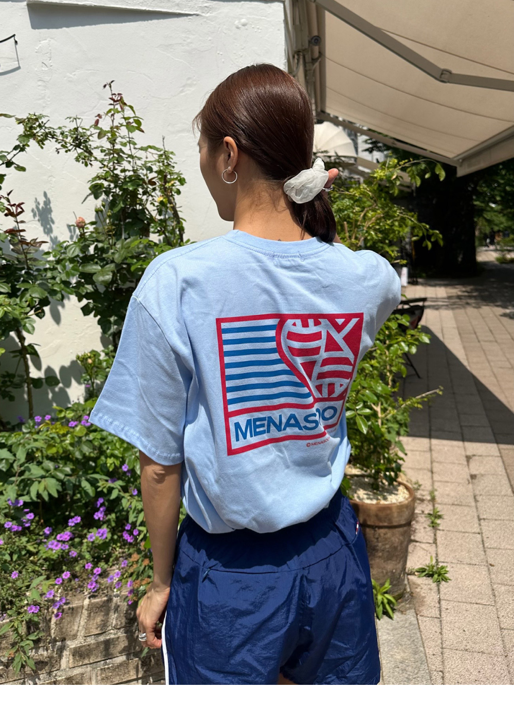 미나수 스몰 하트트랙 오버핏 티 스카이블루 | MENASOO | KREAM
