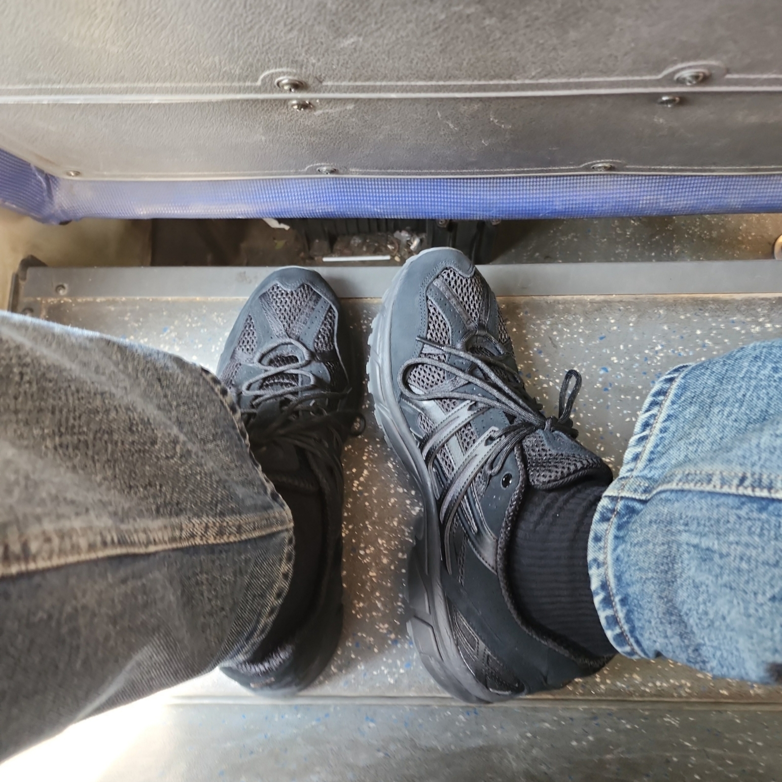 Asics Gel-Sonoma 15-50 Black 착용 스타일