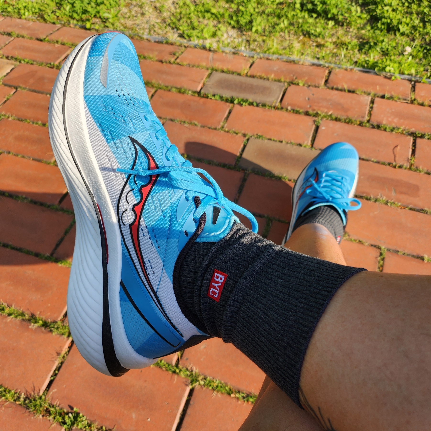 Saucony Endorphin Speed 3 Chicago Blue White 착용 스타일 - 4