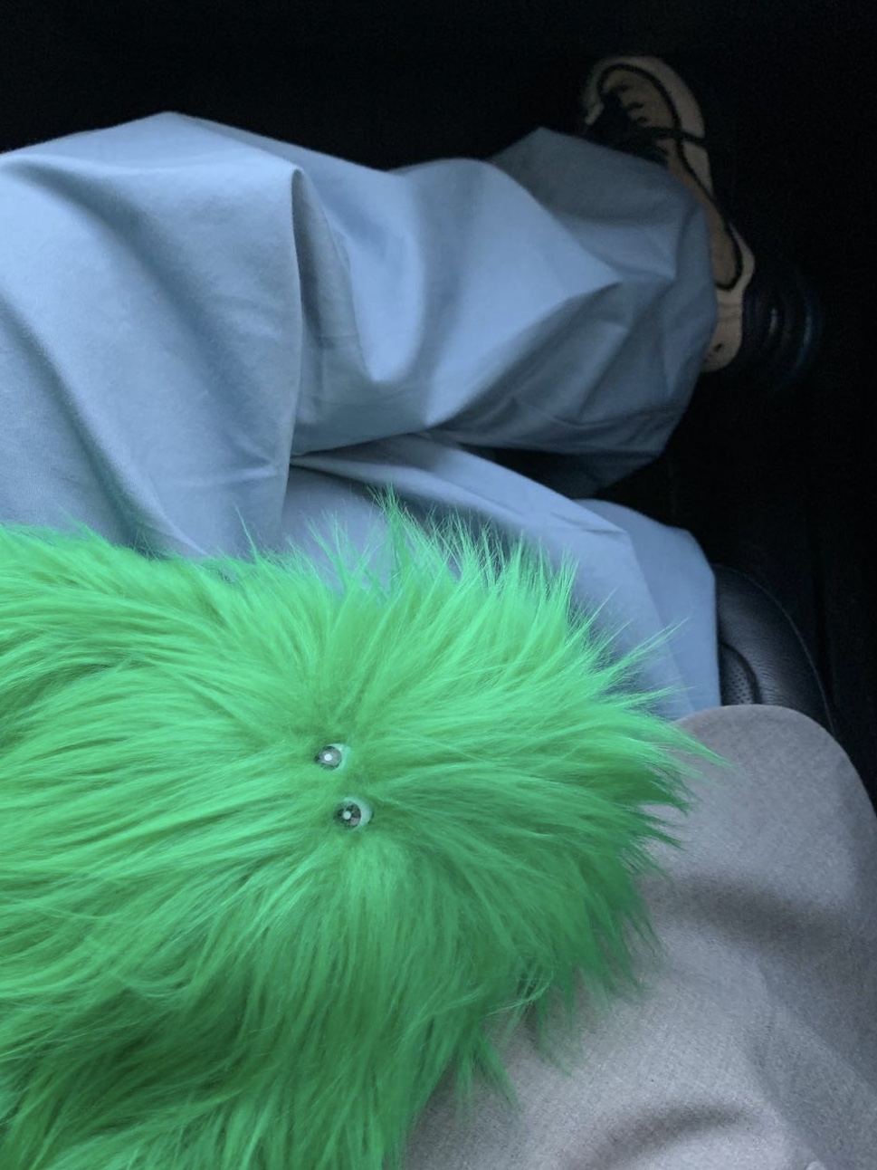 Lelbobrown Oversize Keyring Green Baraba, Lelbobrown Oversize Keyring Brown Baraba 착용 스타일