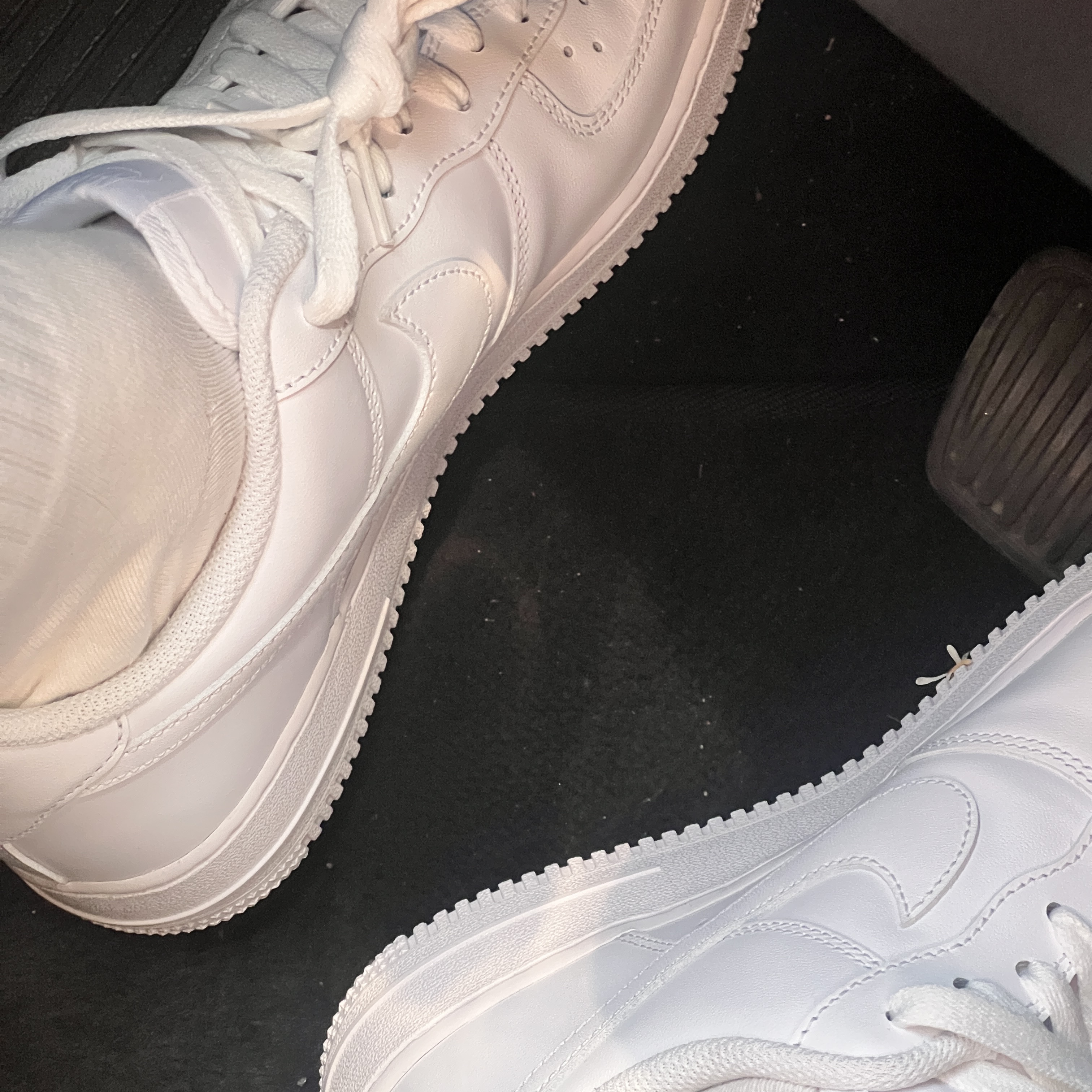 Nike Air Force 1 '07 Low White, Essentials Long Sleeve T-Shirt Taupe - 21SS 착용 스타일 - 2