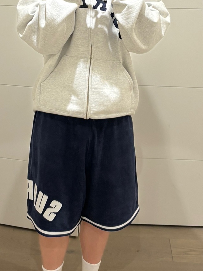 Supreme Ultrasuede Mesh Short Navy - 24SS, Supreme Ultrasuede Mesh Baseball Jersey Navy - 24SS 착용 스타일 - 1