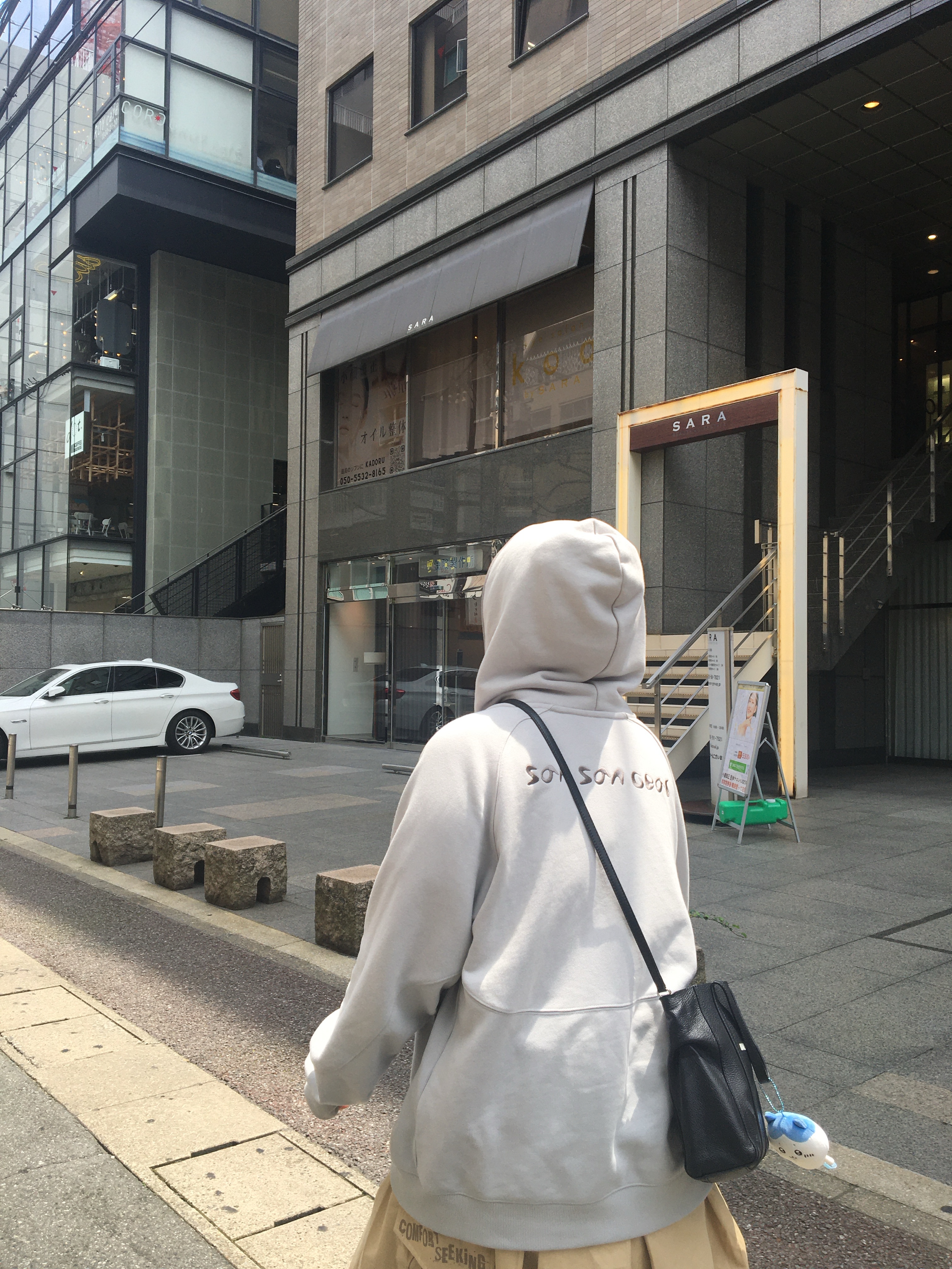Sansan Gear Hoodie Zip-Up Grey - 24SS 착용 스타일