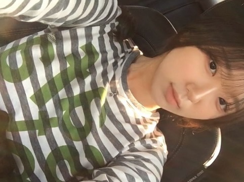 [KREAM 단독] Safarispot Women 1/2 Ticketing Stripe Border Tee Black, [KREAM 단독] Safarispot Women 1/2 Ticketing Stripe Border Tee Gray 착용 스타일