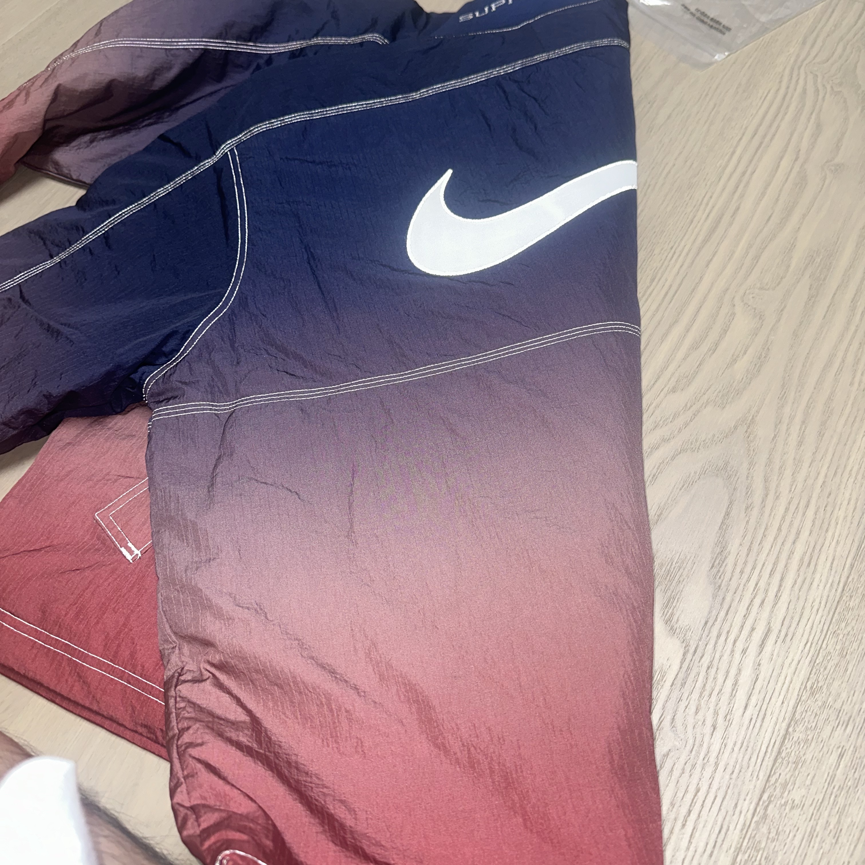 Supreme x Nike Ripstop Pullover Multicolor - 24SS 착용 스타일 - 1