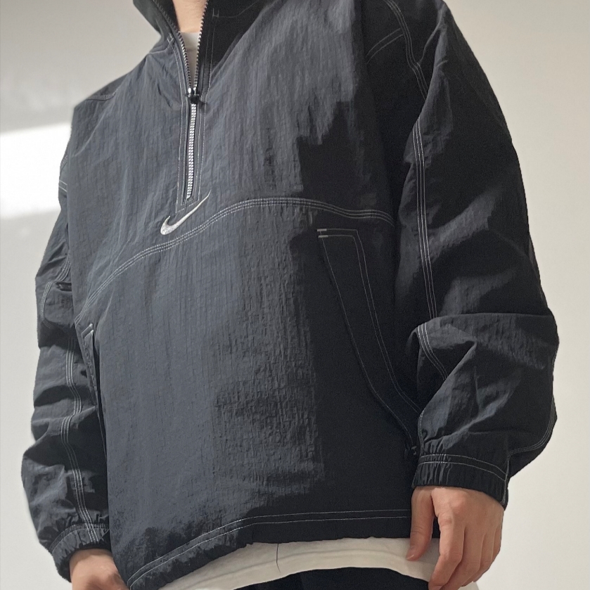 Supreme x Nike Ripstop Pullover Black - 24SS 착용 스타일 - 1