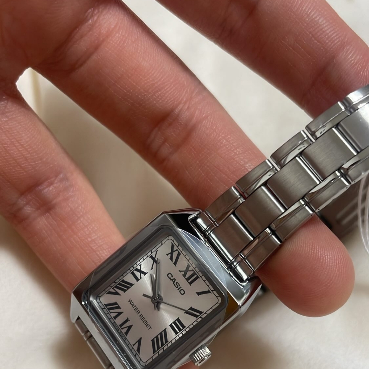 Casio LTP-V007D-7B 착용 스타일
