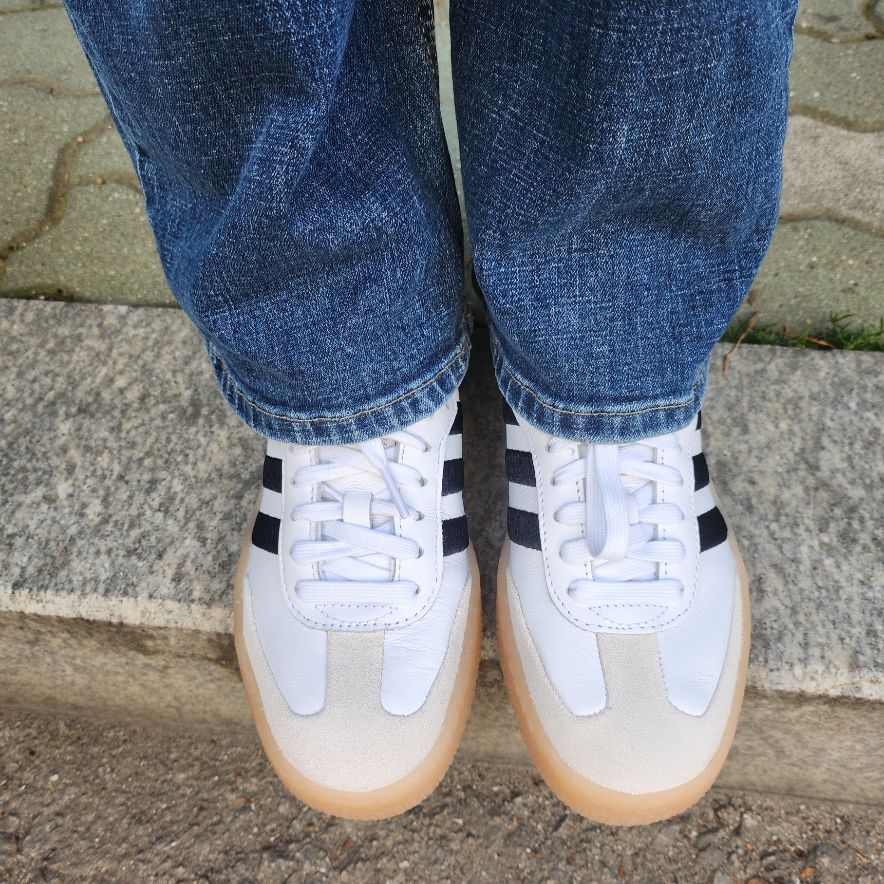 (W) Adidas Sambae White Black 착용 스타일