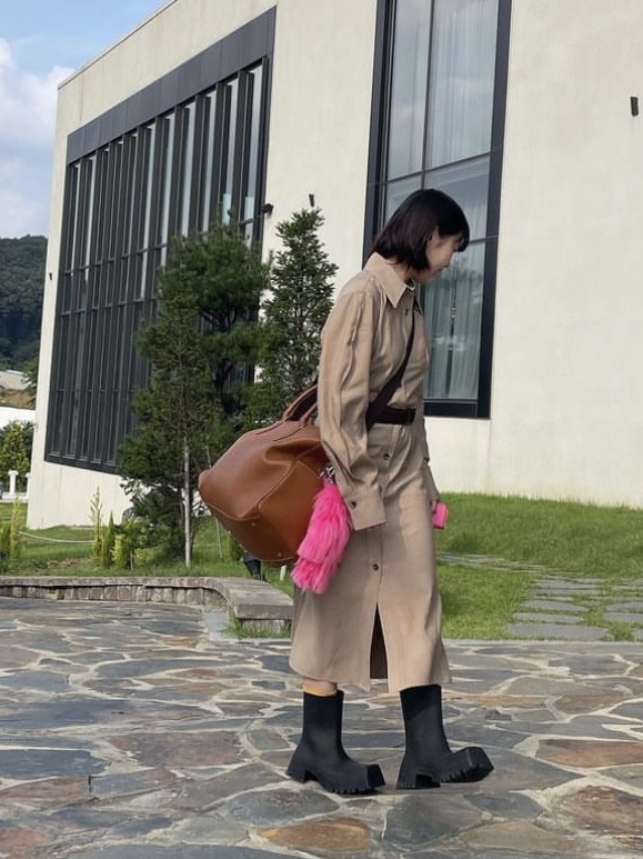 Lelbobrown Oversize Keyring Green Baraba, Lelbobrown Oversize Keyring Brown Baraba 착용 스타일