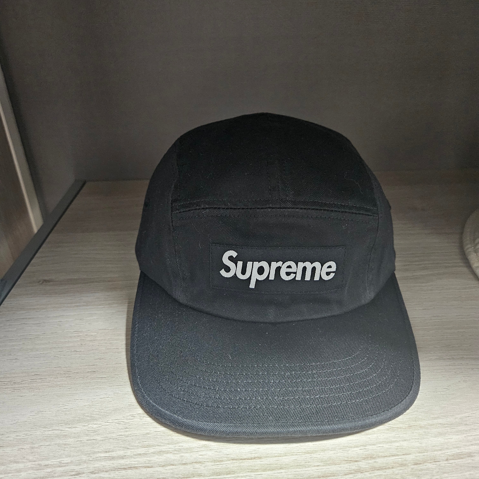 Supreme Washed Chino Twill Camp Cap Black 착용 스타일