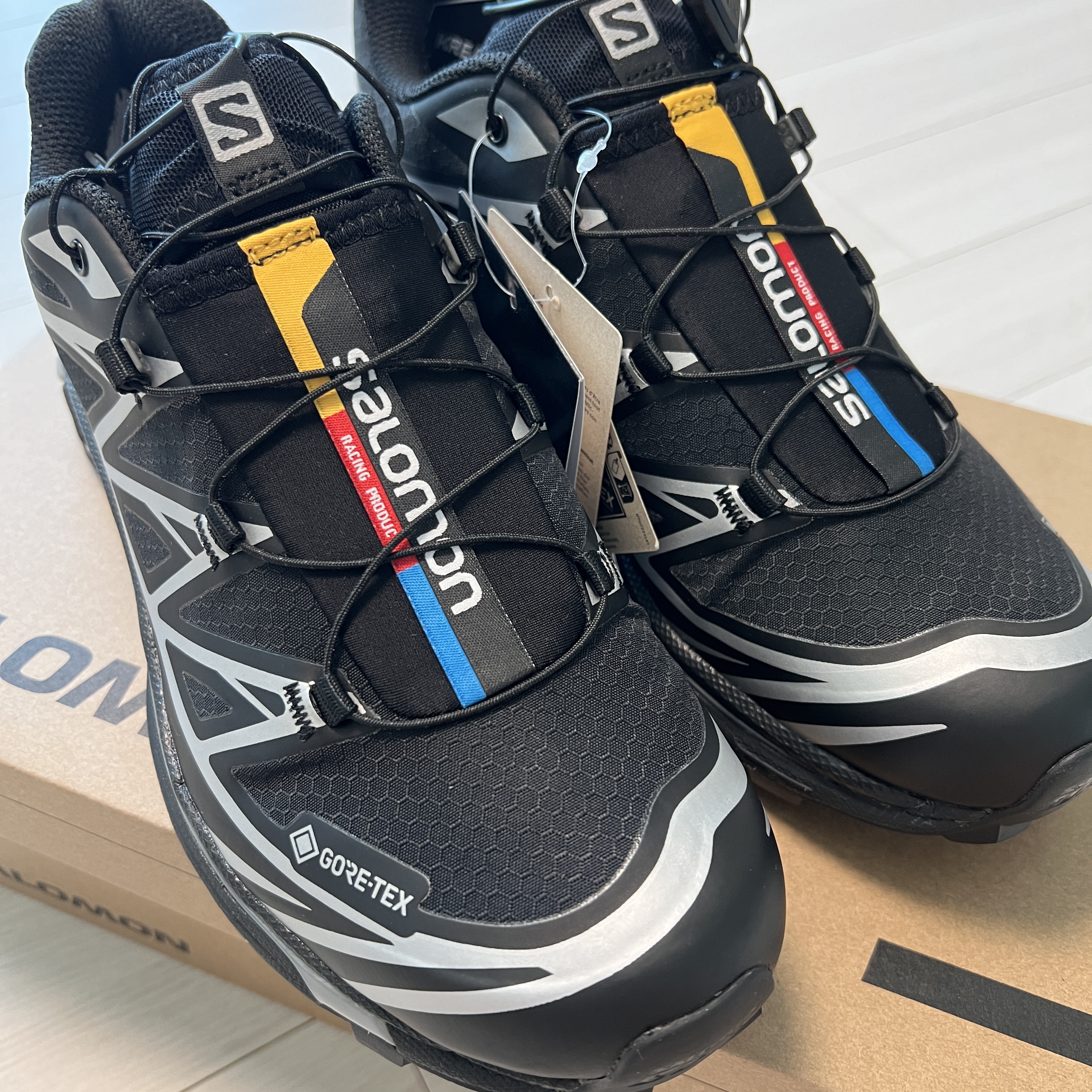 Salomon XT-6 GTX Black Silver 착용 스타일