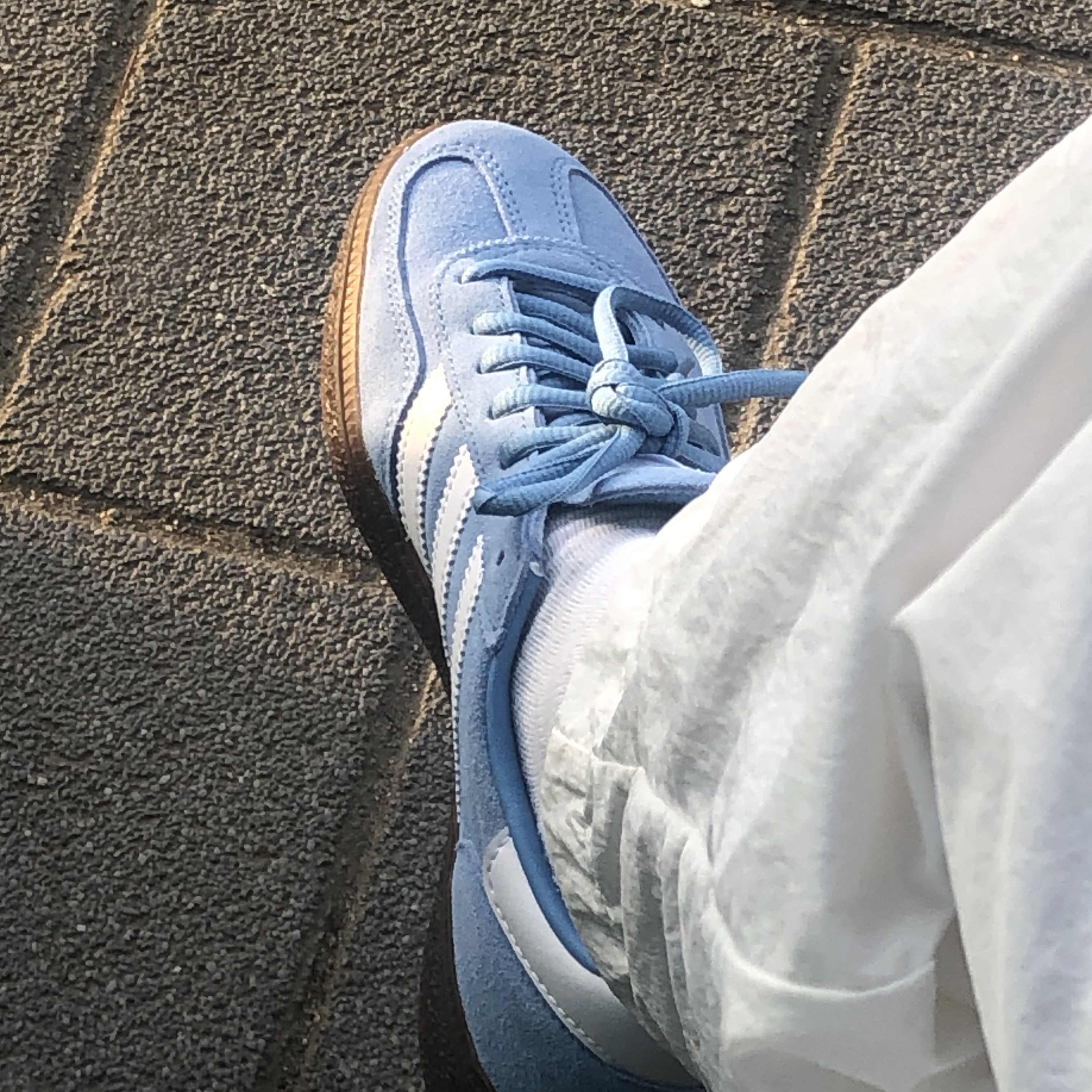 Adidas Spezial Handball Light Blue 착용 스타일 - 3