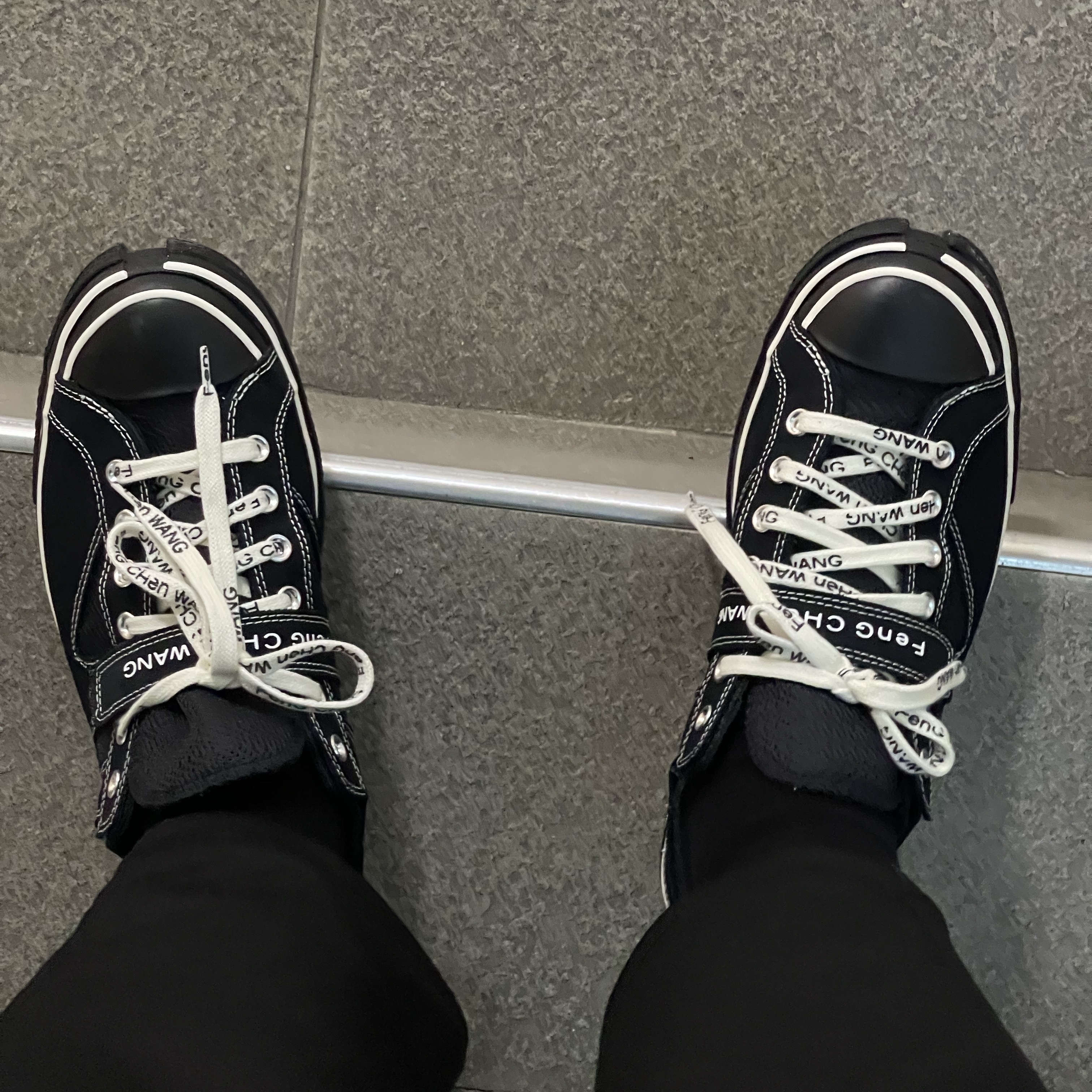 Converse x Feng Chen Wang Chuck 70 Ox 2-in-1 Black 착용 스타일