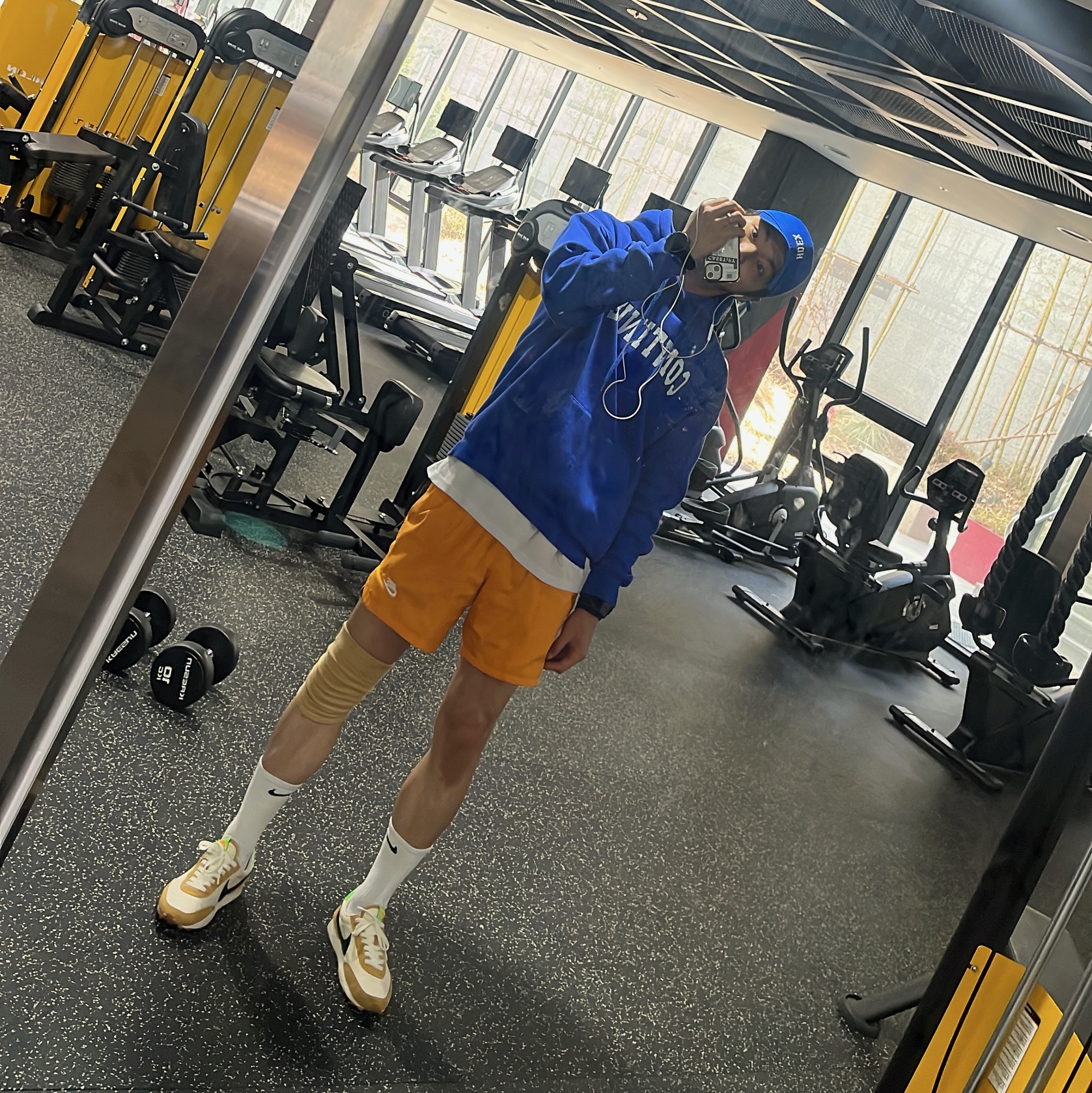(W) Nike Daybreak Wheat 착용 스타일