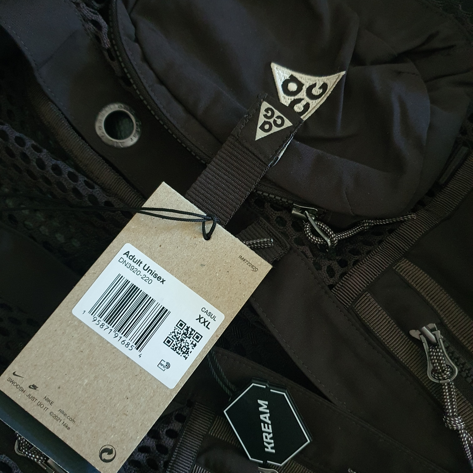 Nike ACG Buttles Vest Velvet Brown - Asia 착용 스타일