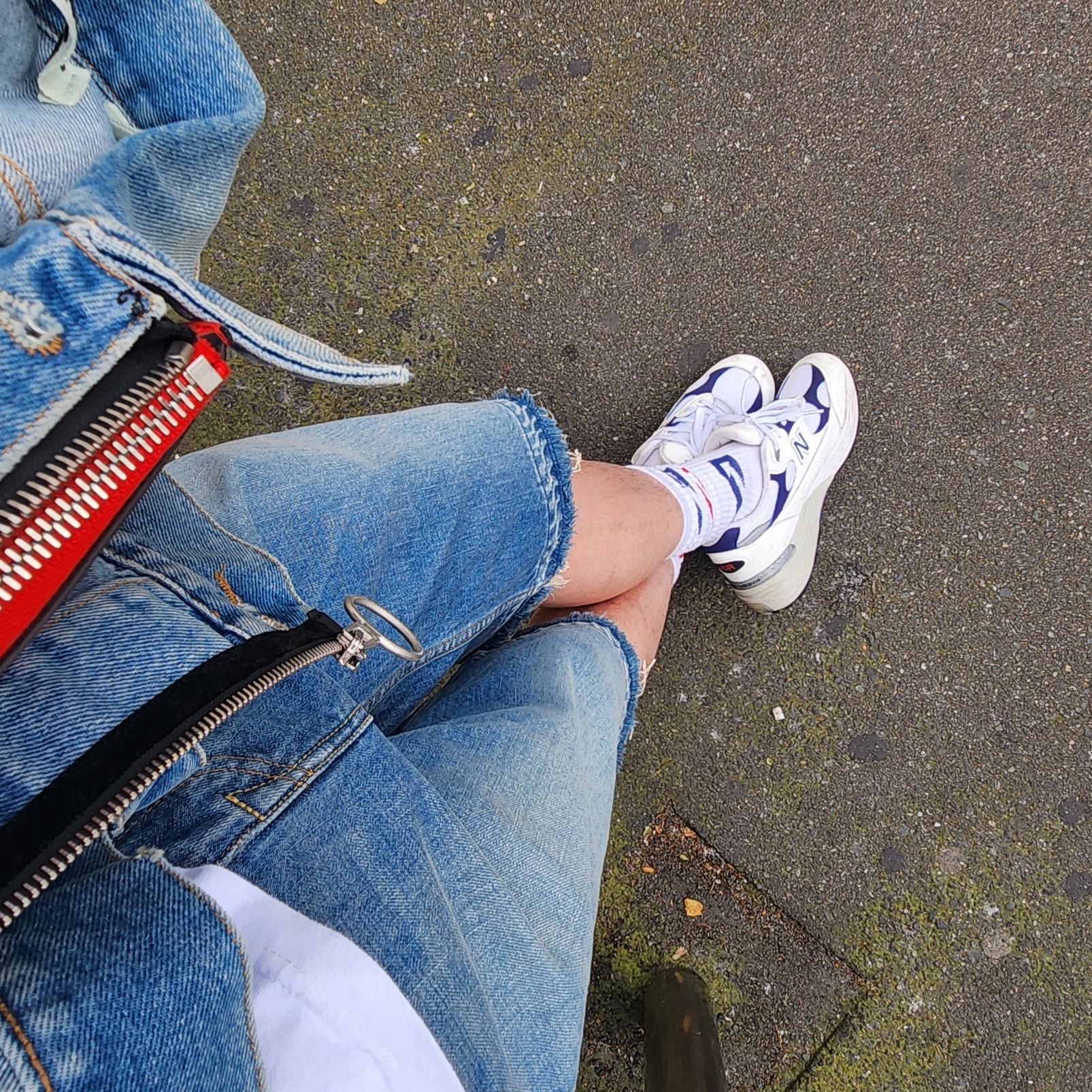 Supreme Cross Box Logo T-Shirt White - 20FW, Kapital 14 oz. Denim 5P Bone Embroidery Short Pants Indigo (Processing) 착용 스타일 - 4