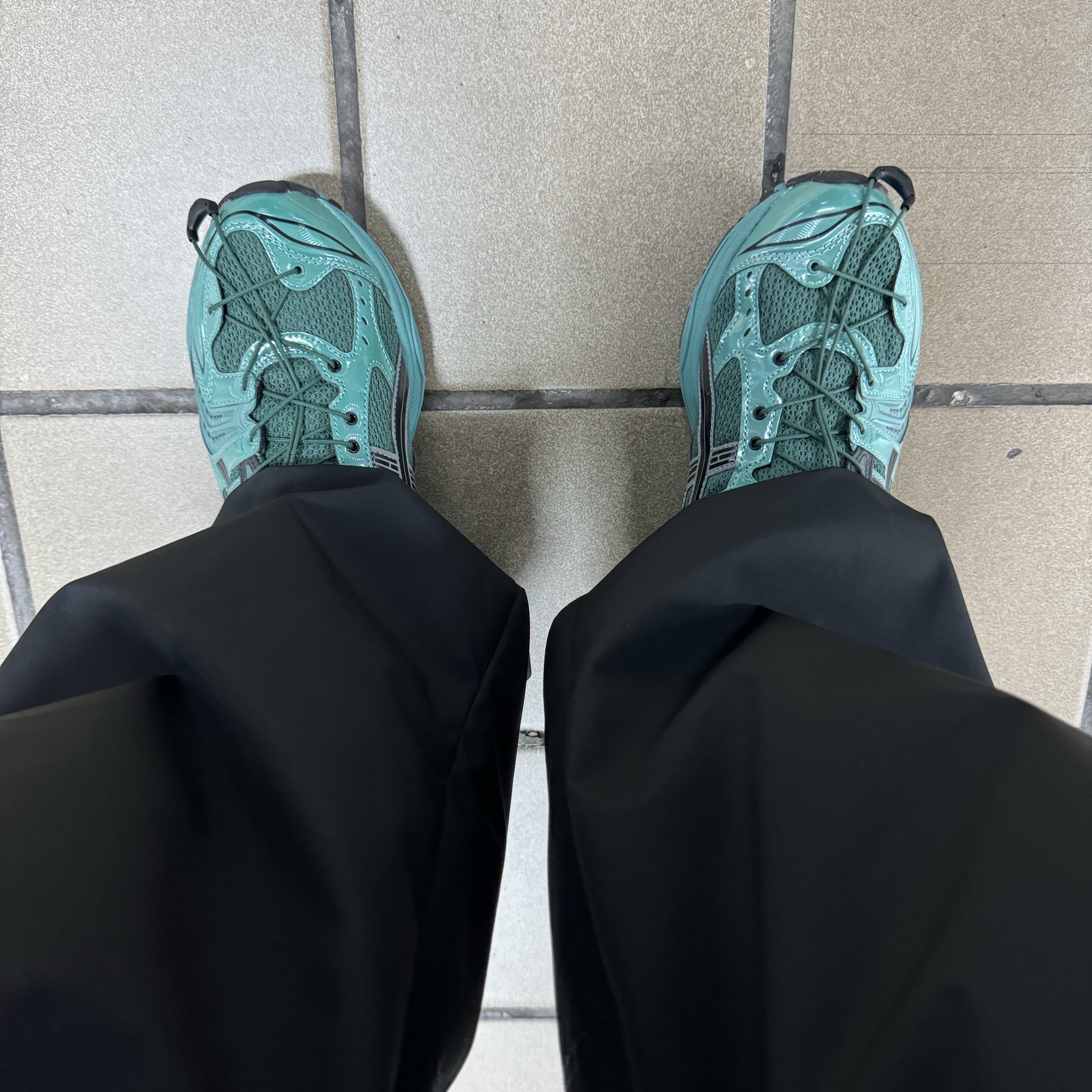 Asics x Unaffected Gel-Kayano 14 Uranus Green 착용 스타일 - 2