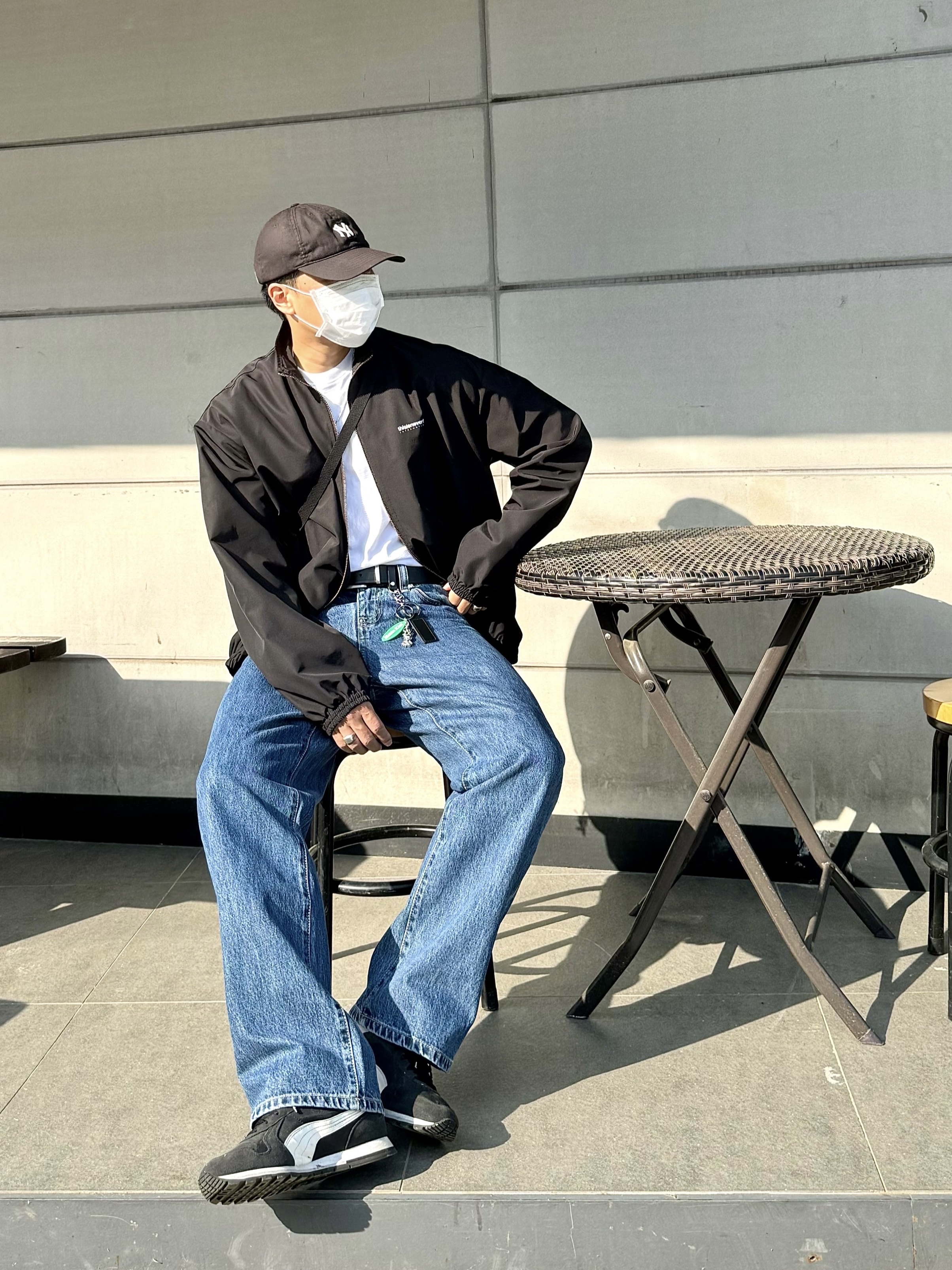 Thisisneverthat Intl. Team Jacket Black 착용 스타일 - 2