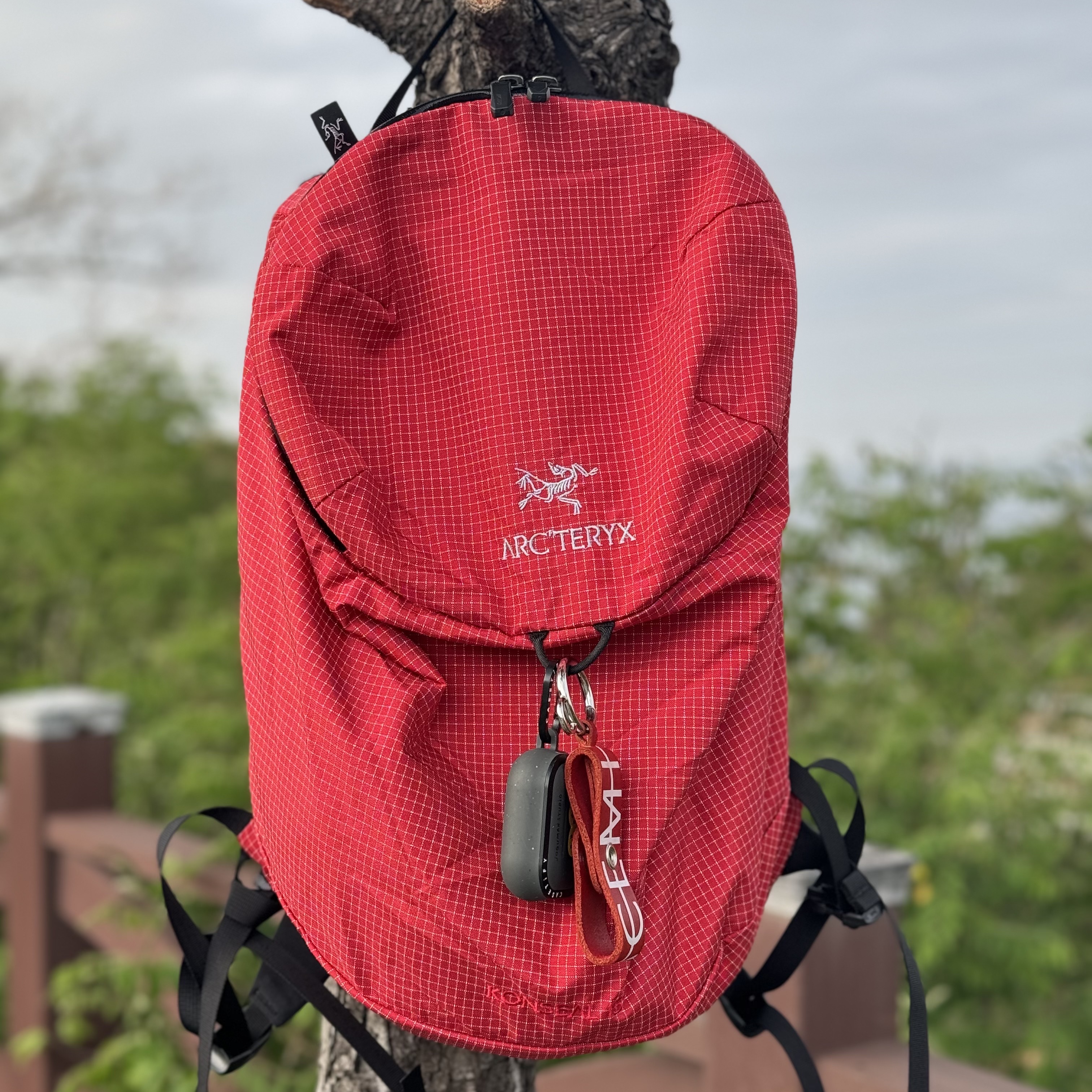 Arc'teryx Konseal 15 Backpack Heritage 착용 스타일