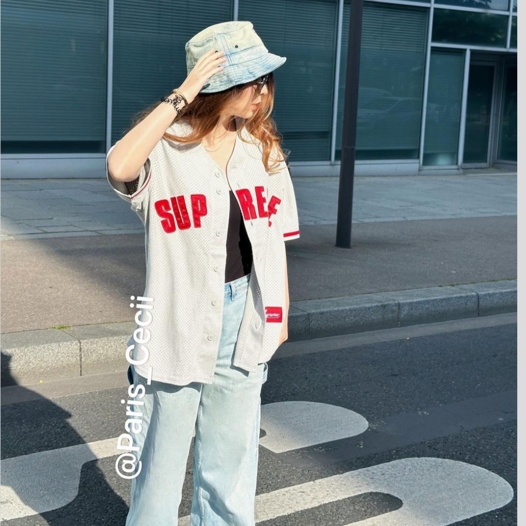 Supreme Chino Twill Crusher Dirty Indigo - 24SS, Supreme Ultrasuede Mesh Baseball Jersey Navy - 24SS 착용 스타일 - 5