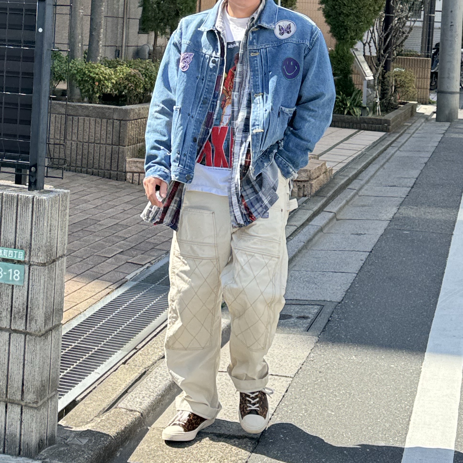 Needles Assorted Patch Denim Jacket Indigo, Kapital Thin Canvas Lumbar Pants Kinari 착용 스타일 - 1