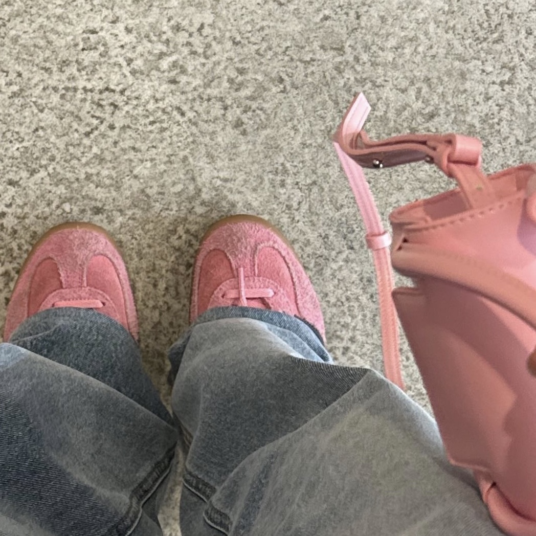 (W) Adidas Gazelle Indoor Bliss Pink 착용 스타일 - 2