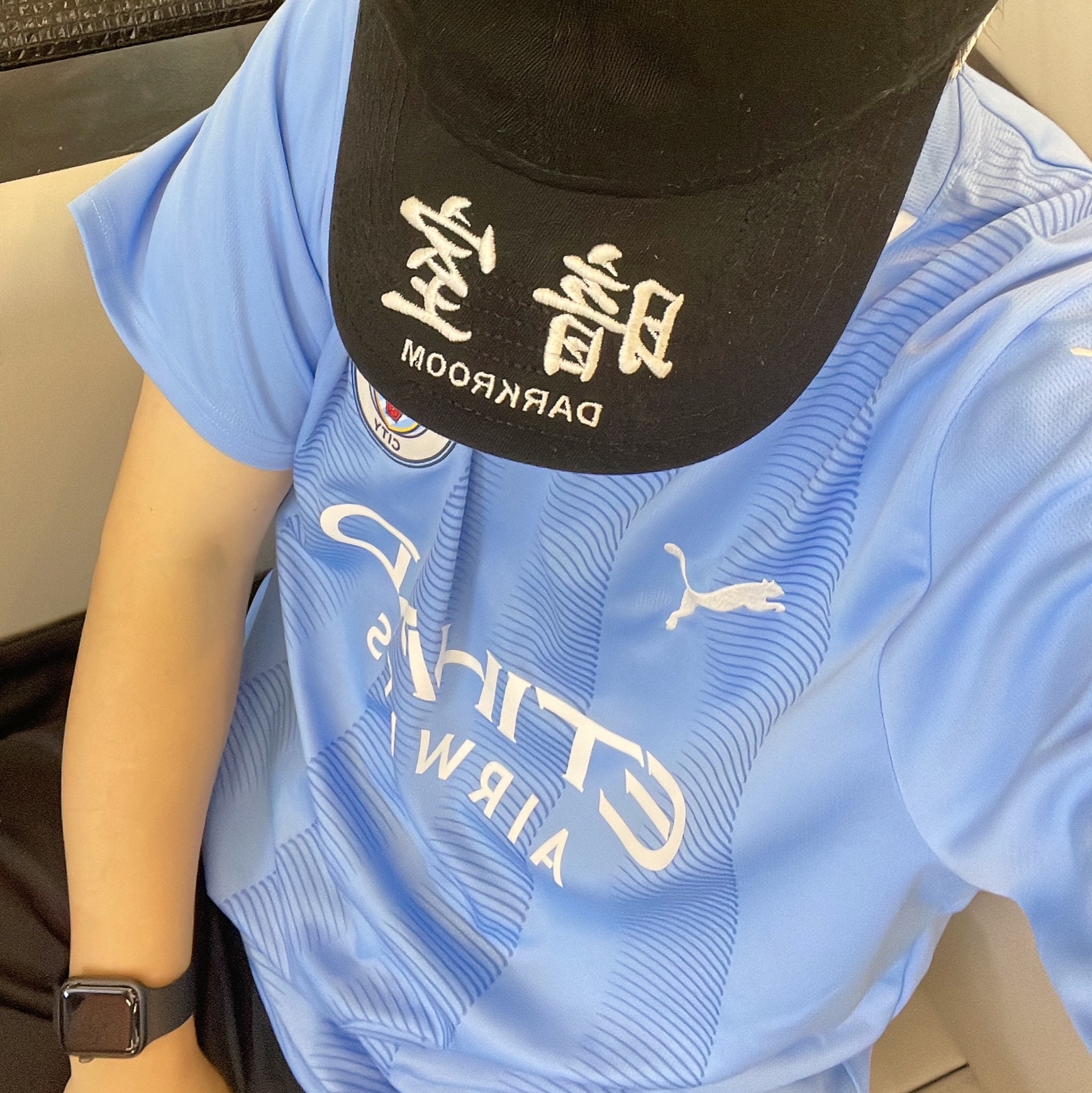 Darkr8m Studio x New Era Unstructured Ball Cap Black, Apple Watch Series 9 45mm Cellular Midnight Aluminium Case with Solo Loop Midnight (Korean Ver.) 착용 스타일
