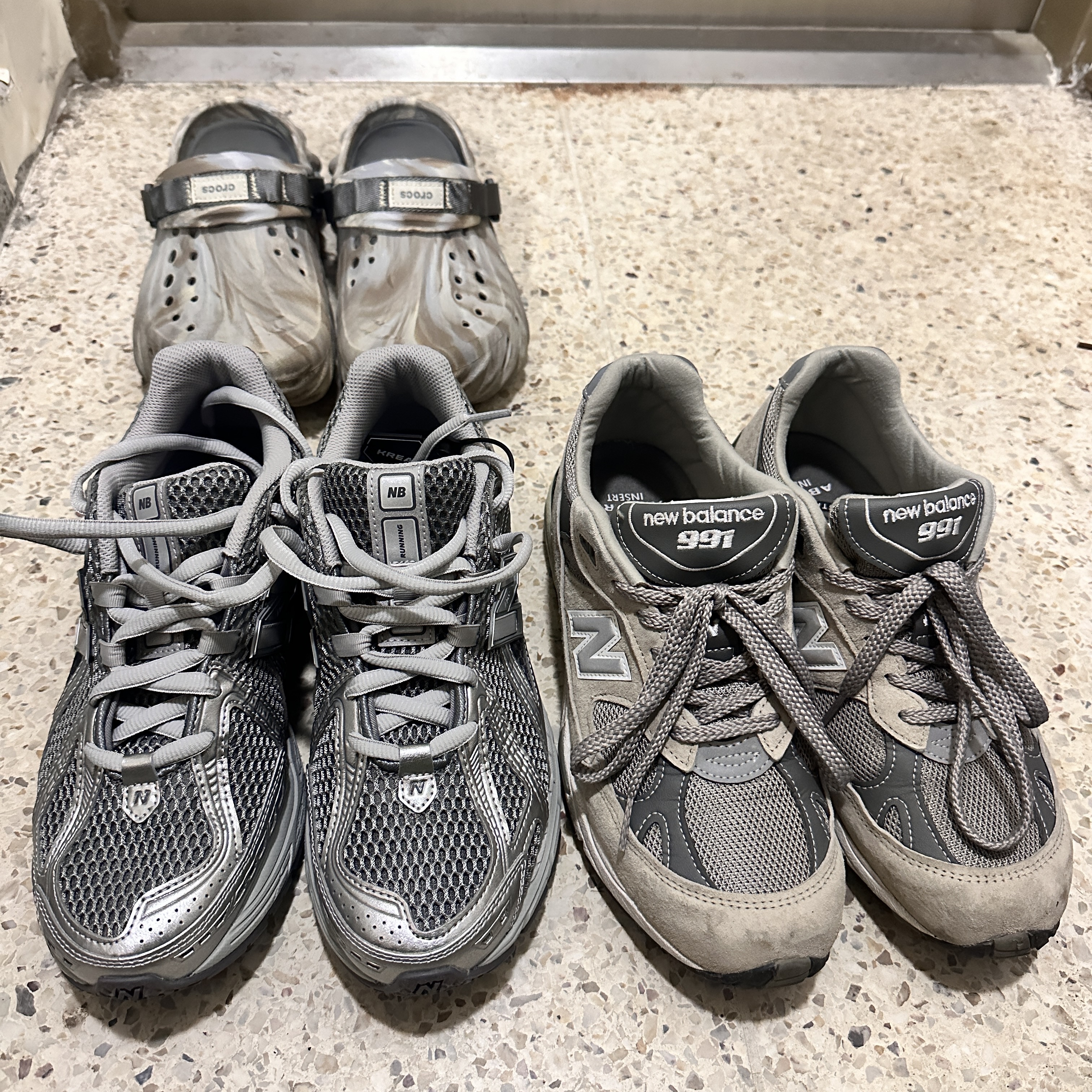 New Balance 1906R Harbor Grey Silver Metalic, New Balance 991 Made in UK Grey 착용 스타일