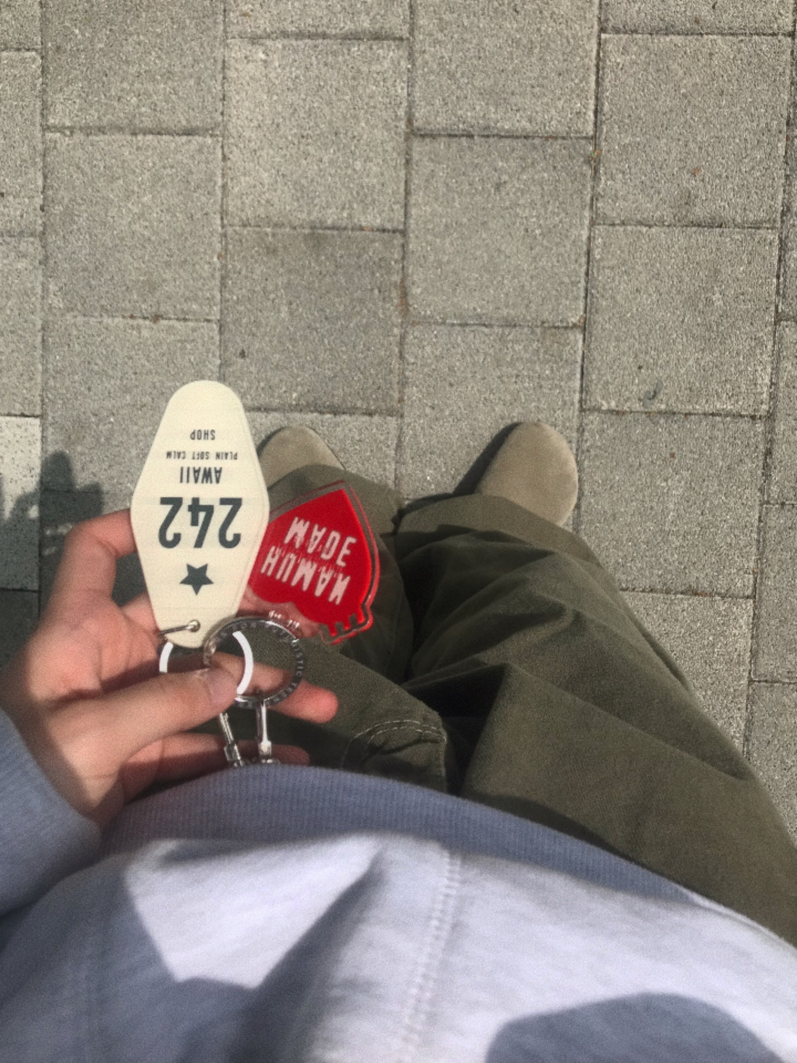 Birkenstock Boston Soft Footbed Taupe - Regular, Human Made Heart Keyring Red 착용 스타일 - 3