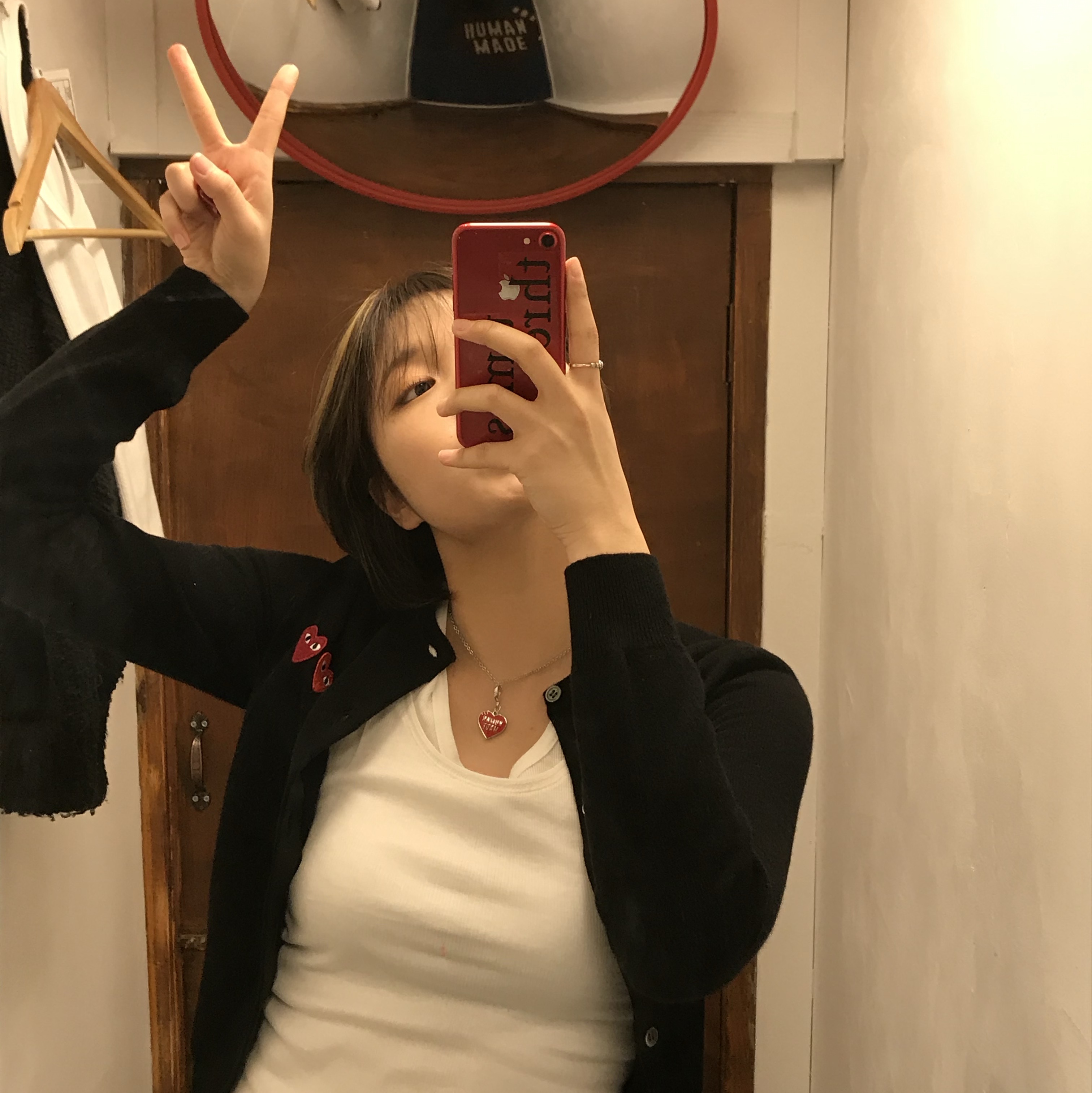 Supreme x MM6 Maison Margiela Hanes Tagless Tank Top Black (1 Pack) - 24SS, Supreme x MM6 Maison Margiela Hanes Tagless Tank Top White (1 Pack) - 24SS 착용 스타일 - 4